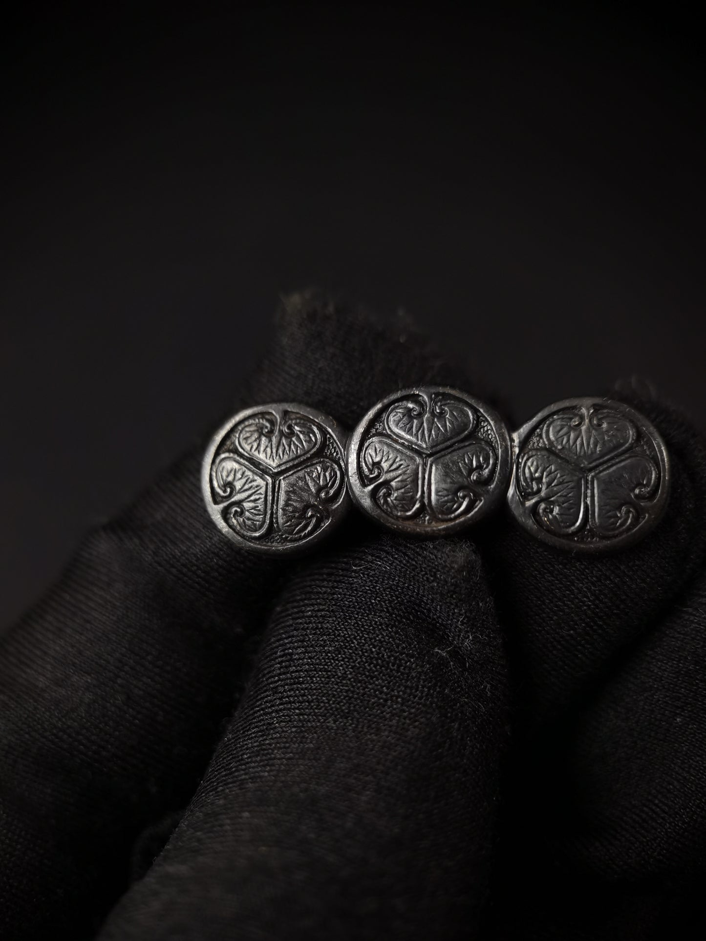 Japanese Triple Tokugawa Mon Menuki for Katana and wakziashi, Y177