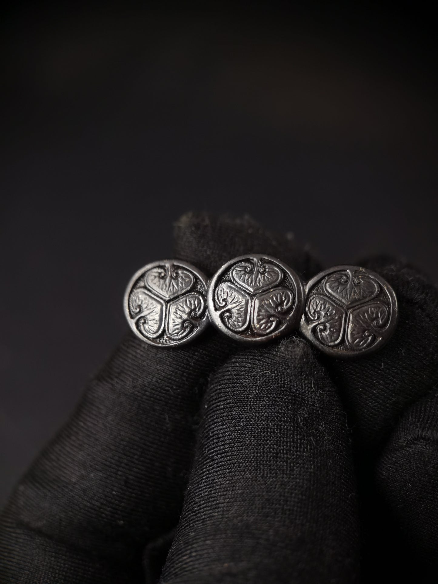 Japanese Triple Tokugawa Mon Menuki for Katana and wakziashi, Y177