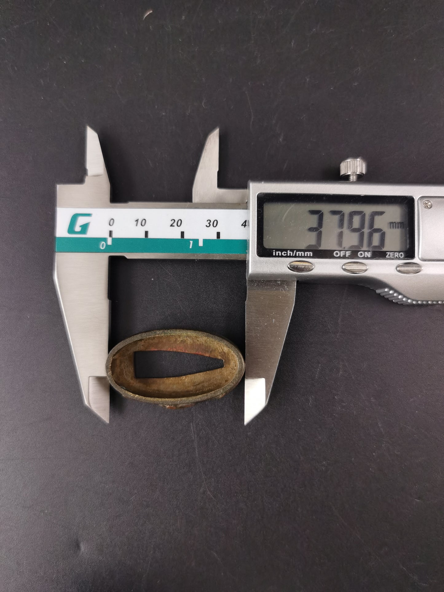 Japanese Bat Pattern Single Fuchi for Katana Wakziashi Edo Period Antique F189