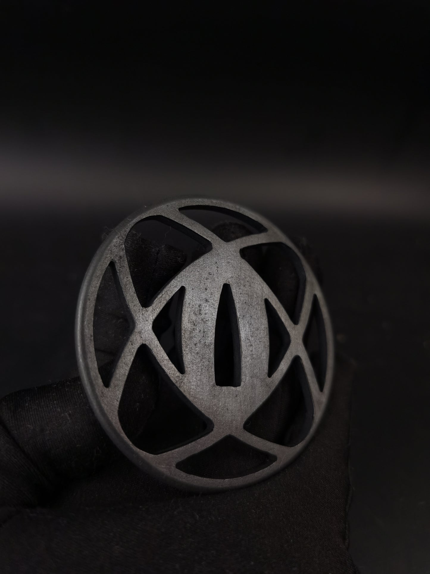 Japanese Kinban-mon Sukashi Tsuba for Katana and Wakziashi, X015