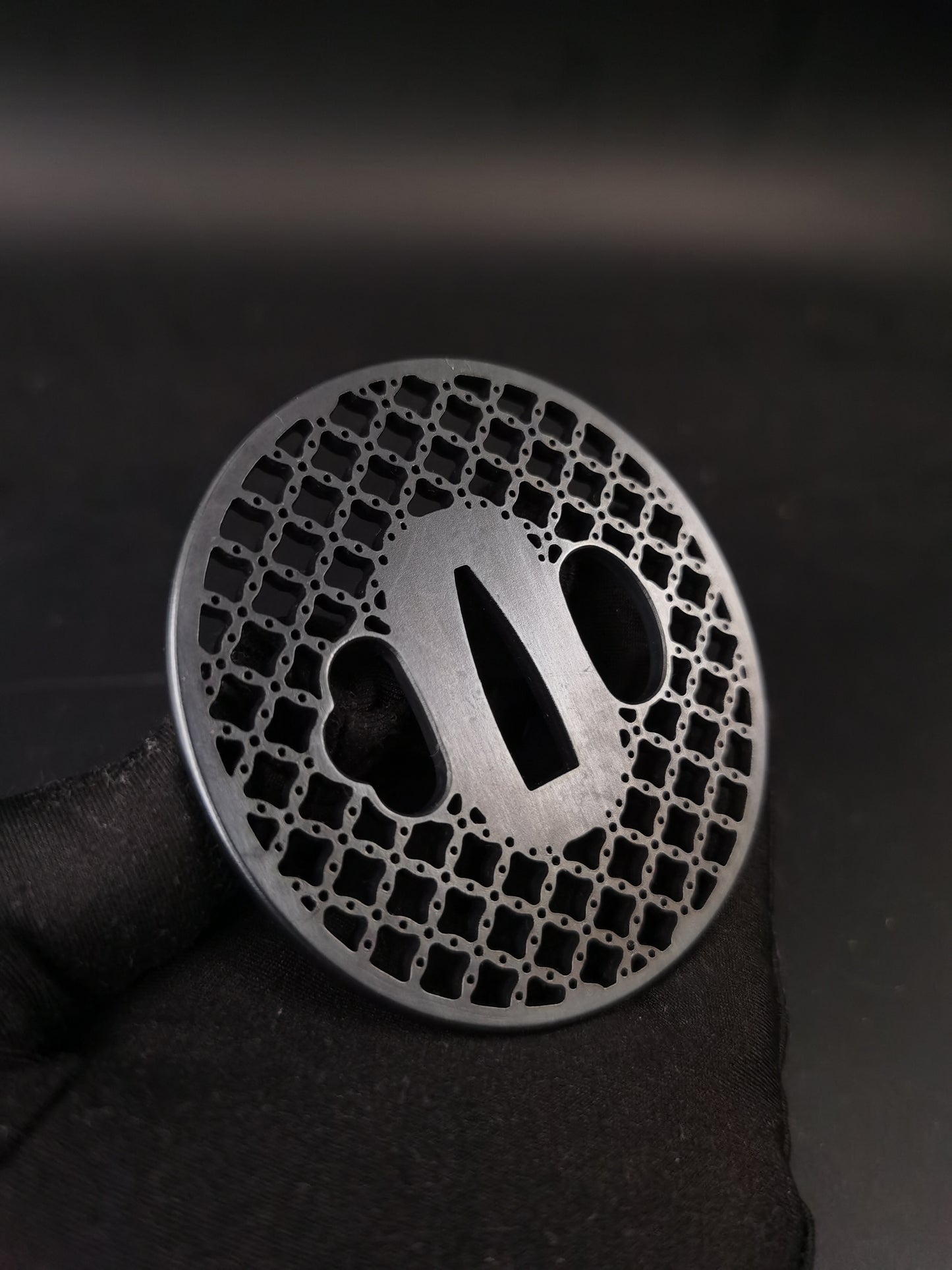 Japanese Shippo-mon Sukashi Tsuba for Katana and Wakziashi, X017