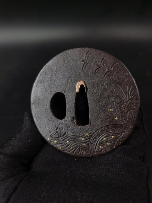Japanese Cherry blossom and scenery Tsuba for Wakziashi Edo Period Antique A277