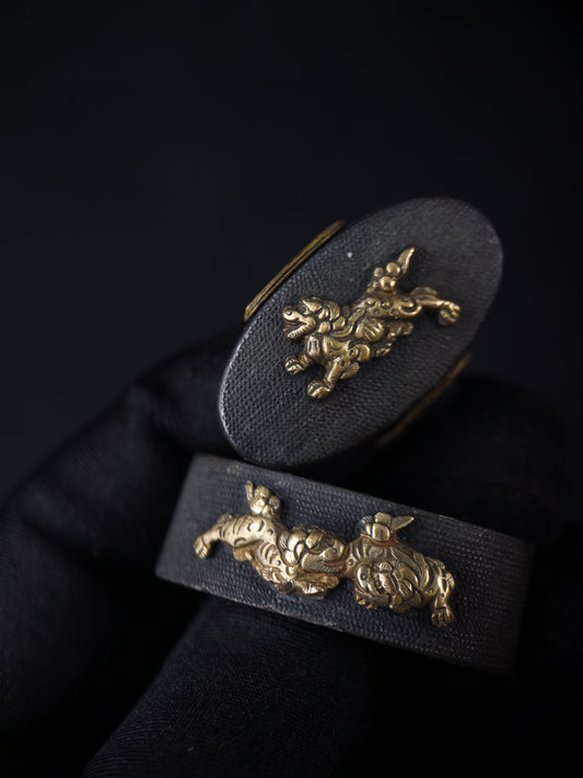 Japanese Lion Dog Fuchi & Kashira for Wakziashi Edo Period Antique B165