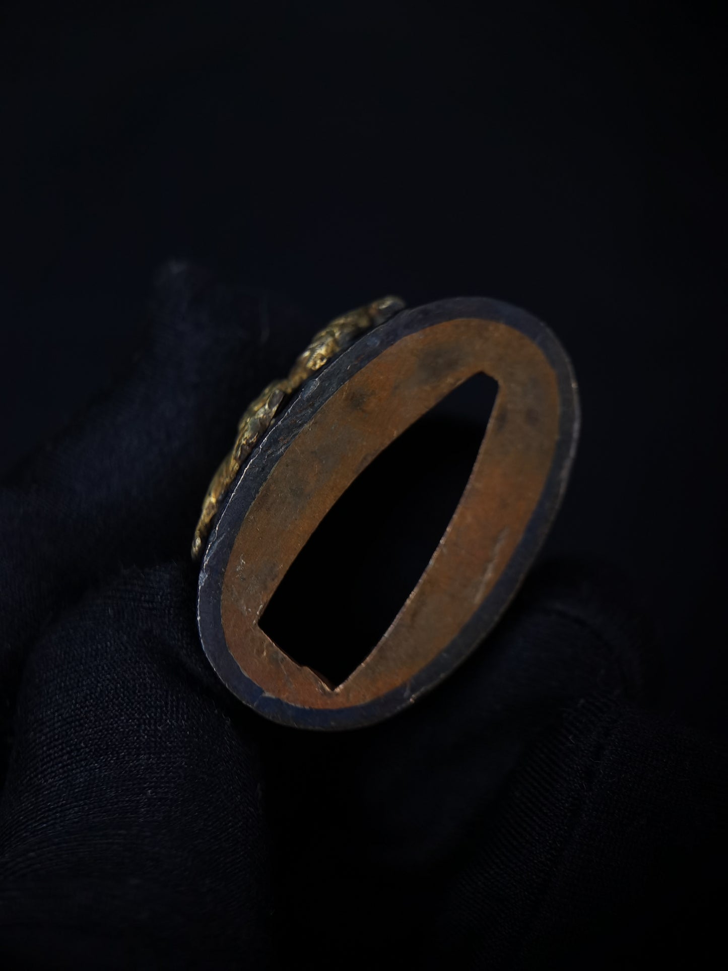 Japanese Lion Dog Fuchi & Kashira for Wakziashi Edo Period Antique B165