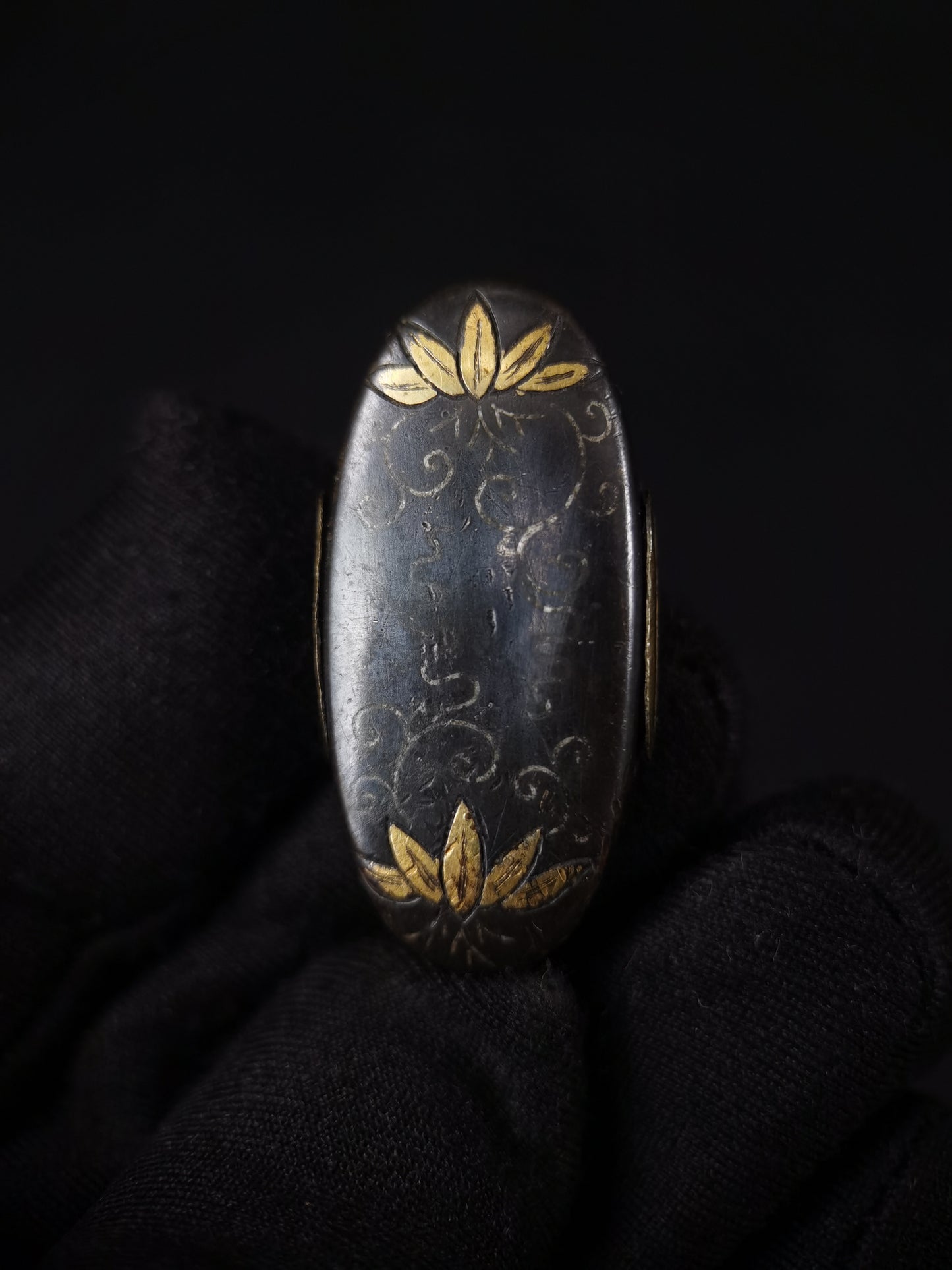Japanese Bamboo leaves and vines Fuchi & Kashira for Katana and Wakziashi B167