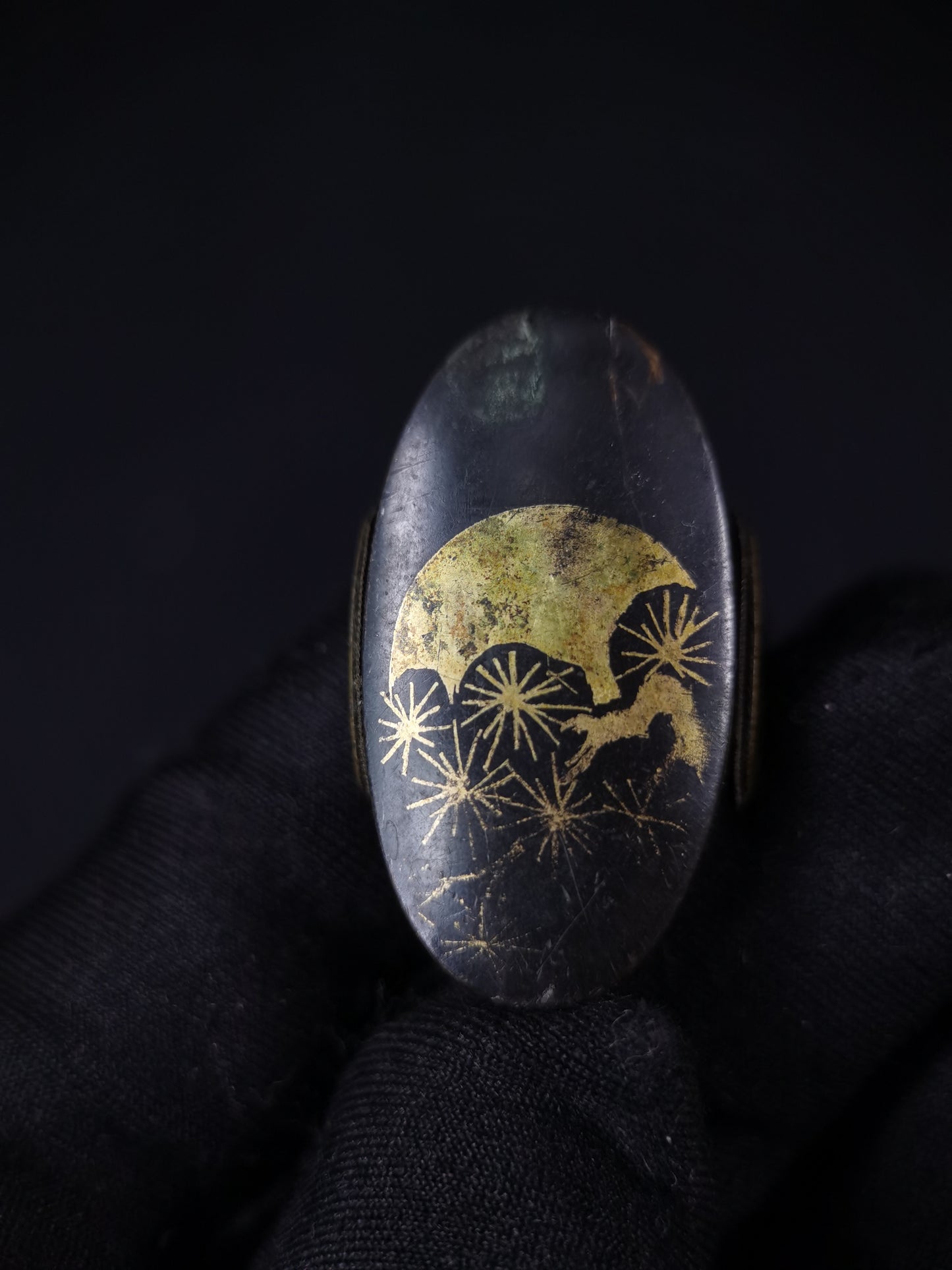 Japanese Pine and Moon Fuchi & Kashira for Katana Edo Period Antique B168