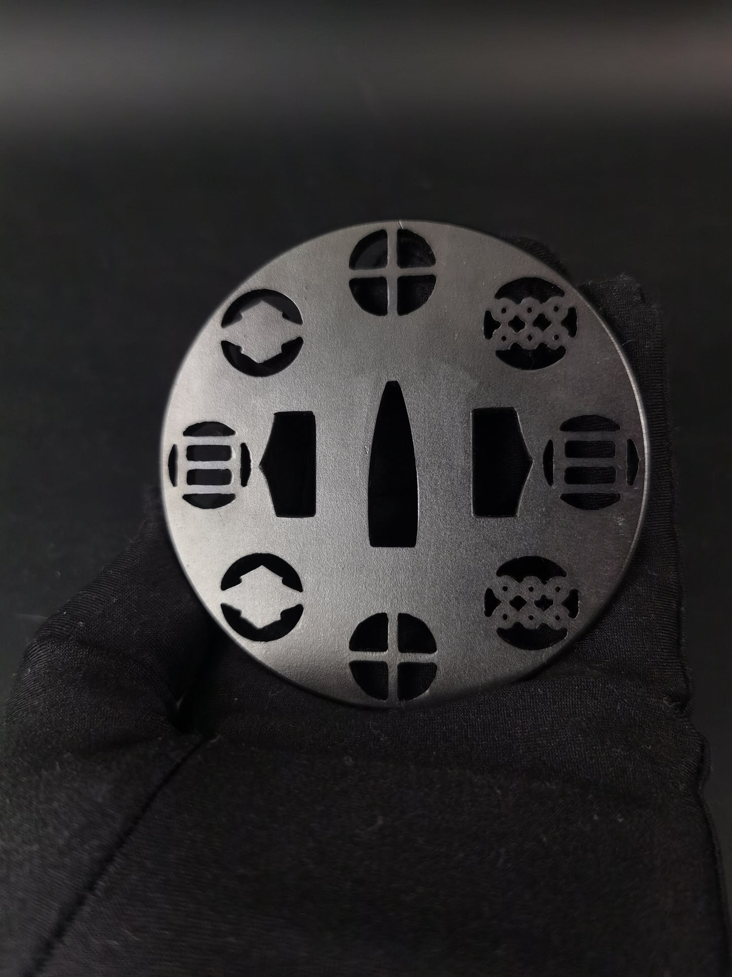 Japanese Eight Family Crests Sukashi Tsuba for Katana Wakziashi, X025