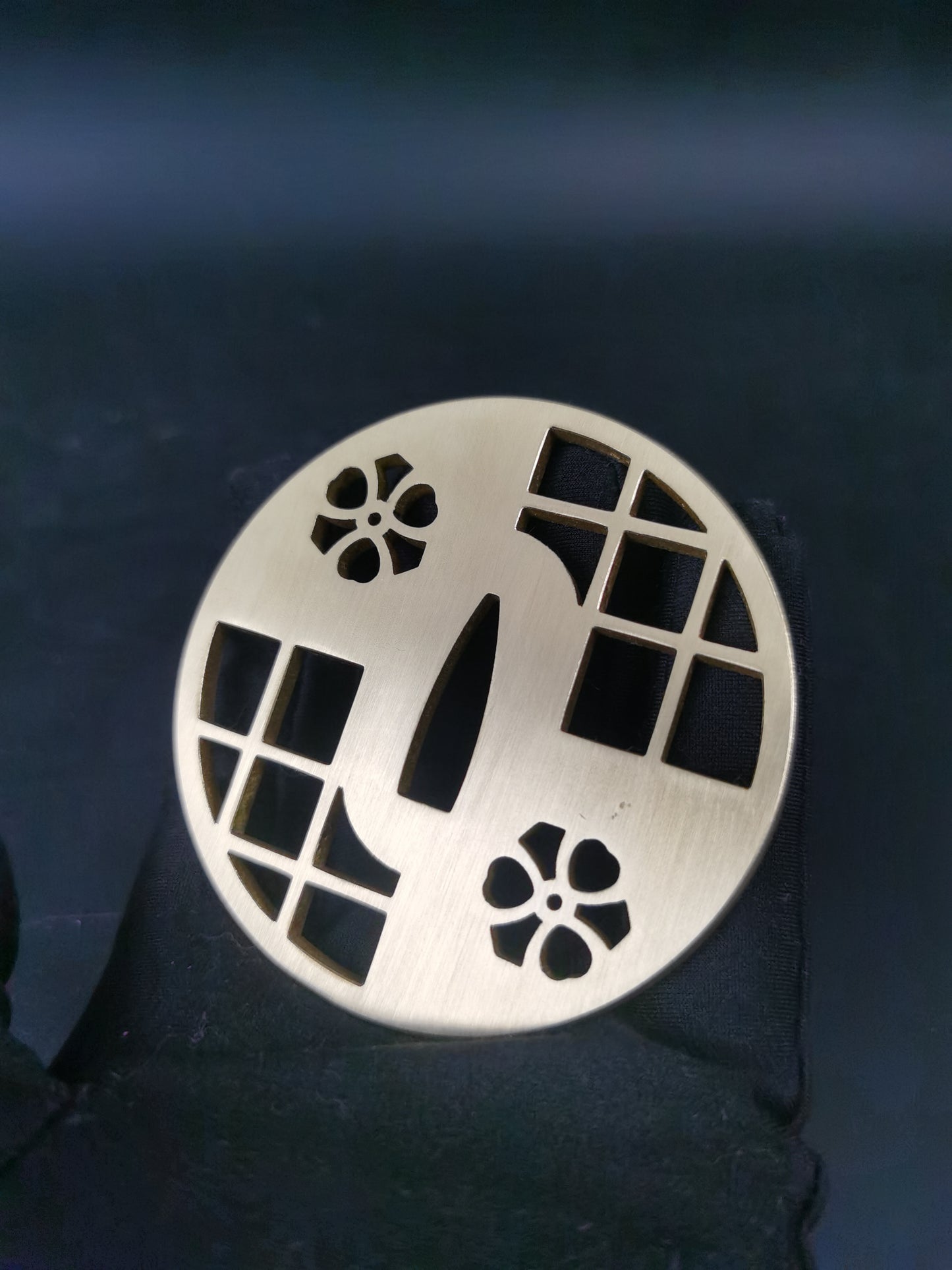 Japanese Sword & Clover Pattern Sukashi Tsuba for Katana Wakziashi, X026