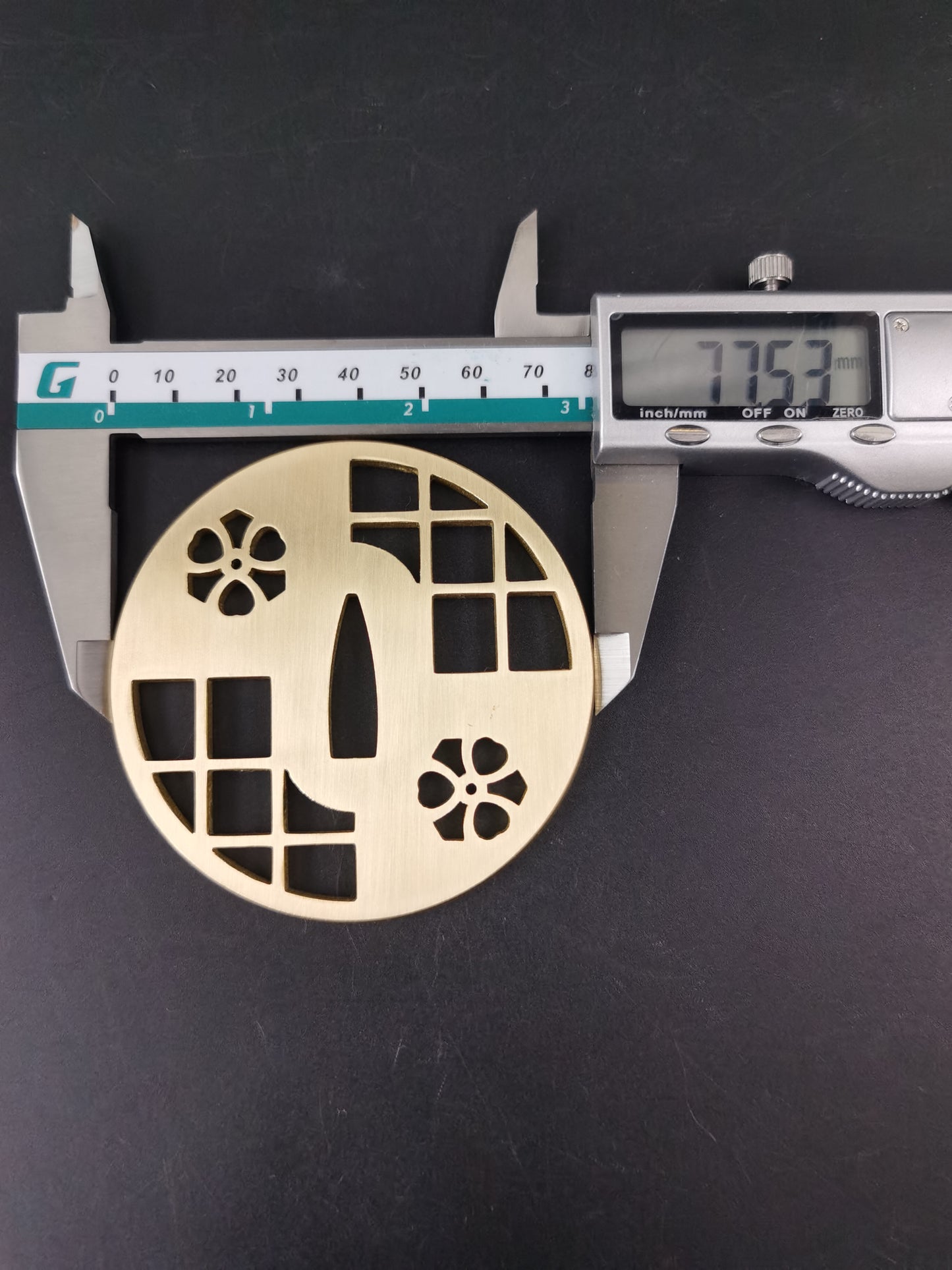 Japanese Sword & Clover Pattern Sukashi Tsuba for Katana Wakziashi, X026