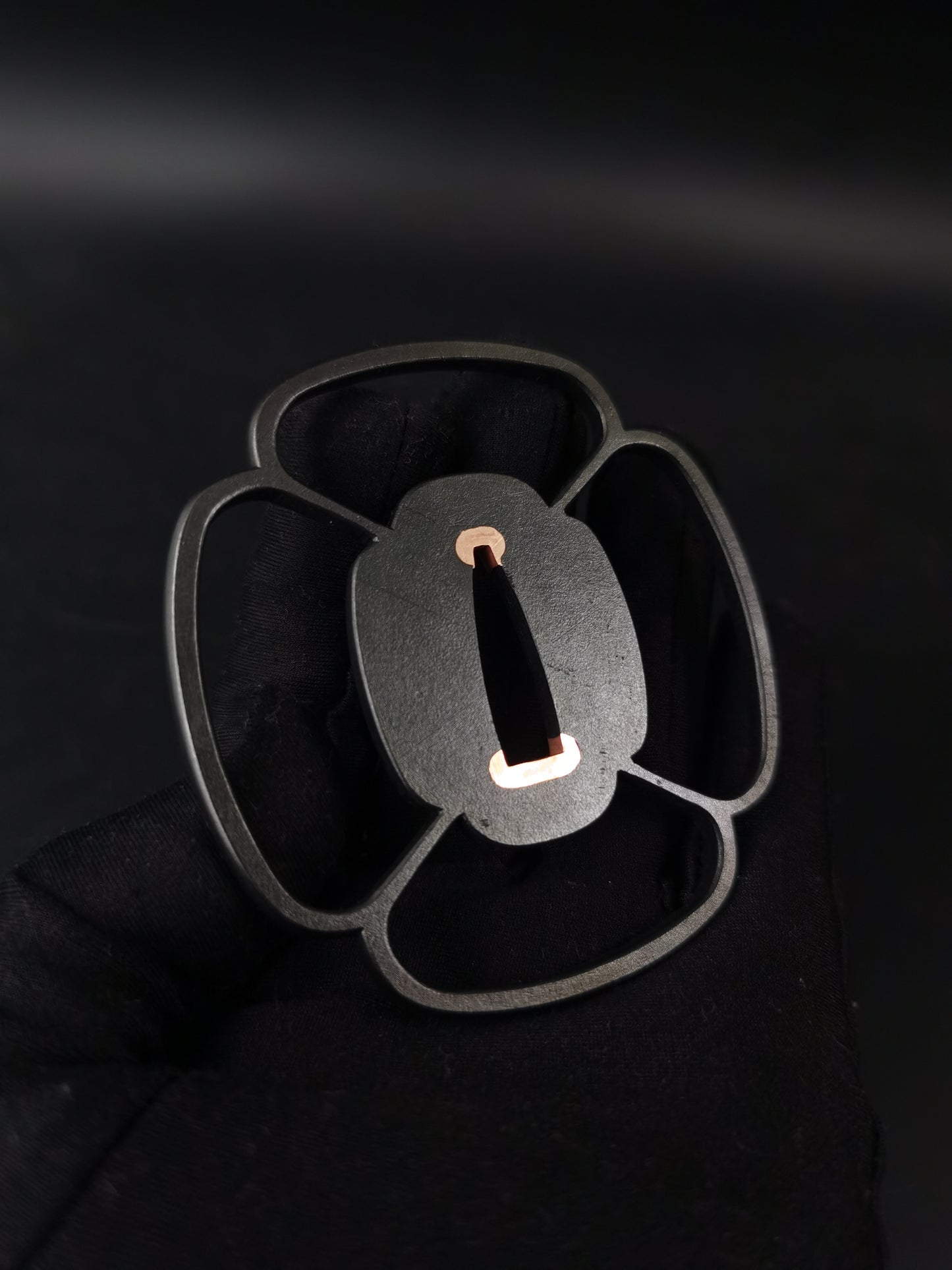 Japanese Kamo-mon Sukashi Tsuba for Katana Wakziashi, X028