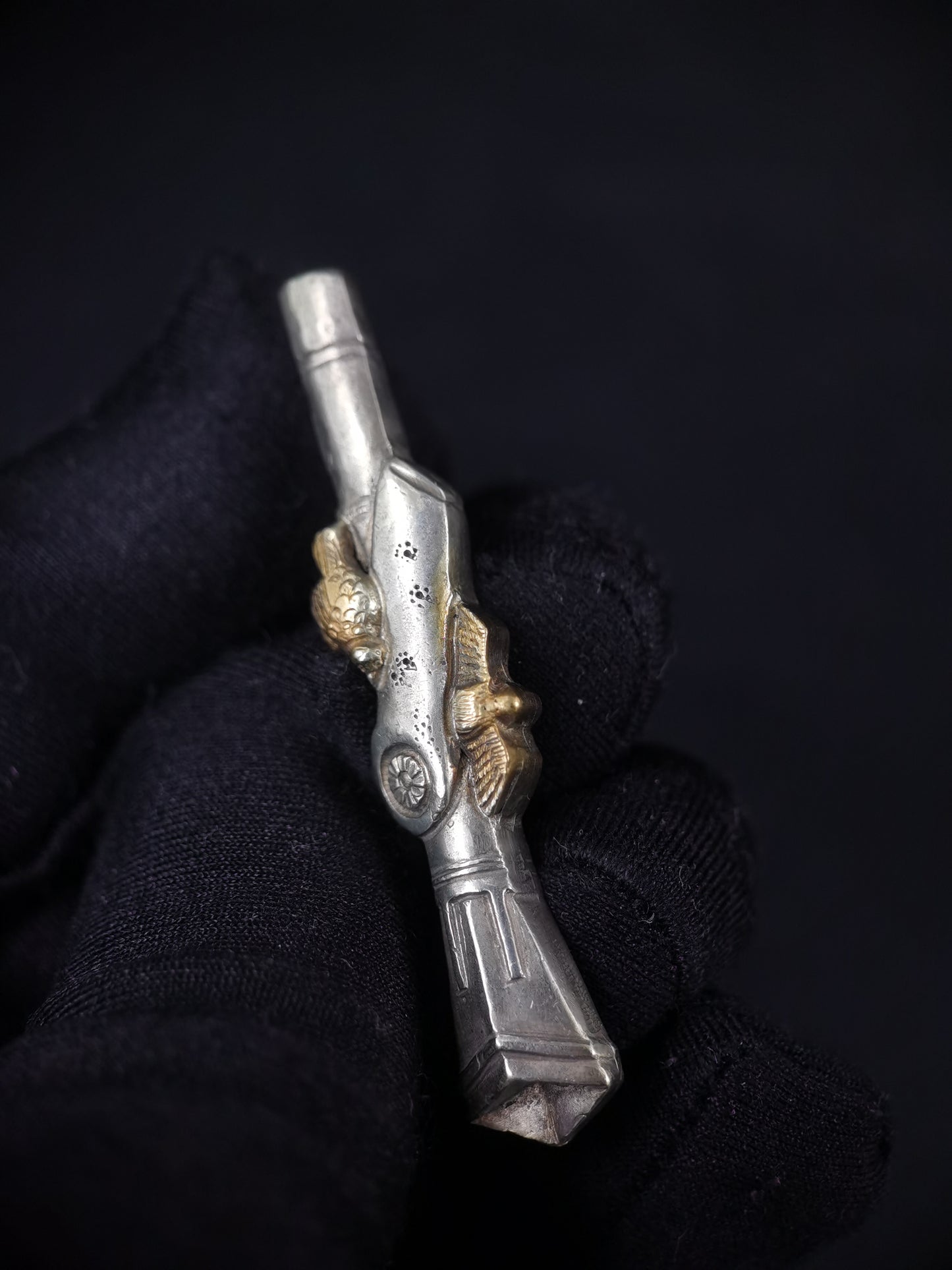 Japanese Type Resting Birds & Ancient Cannon Barrel Menuki for Katana Wakziashi Y054
