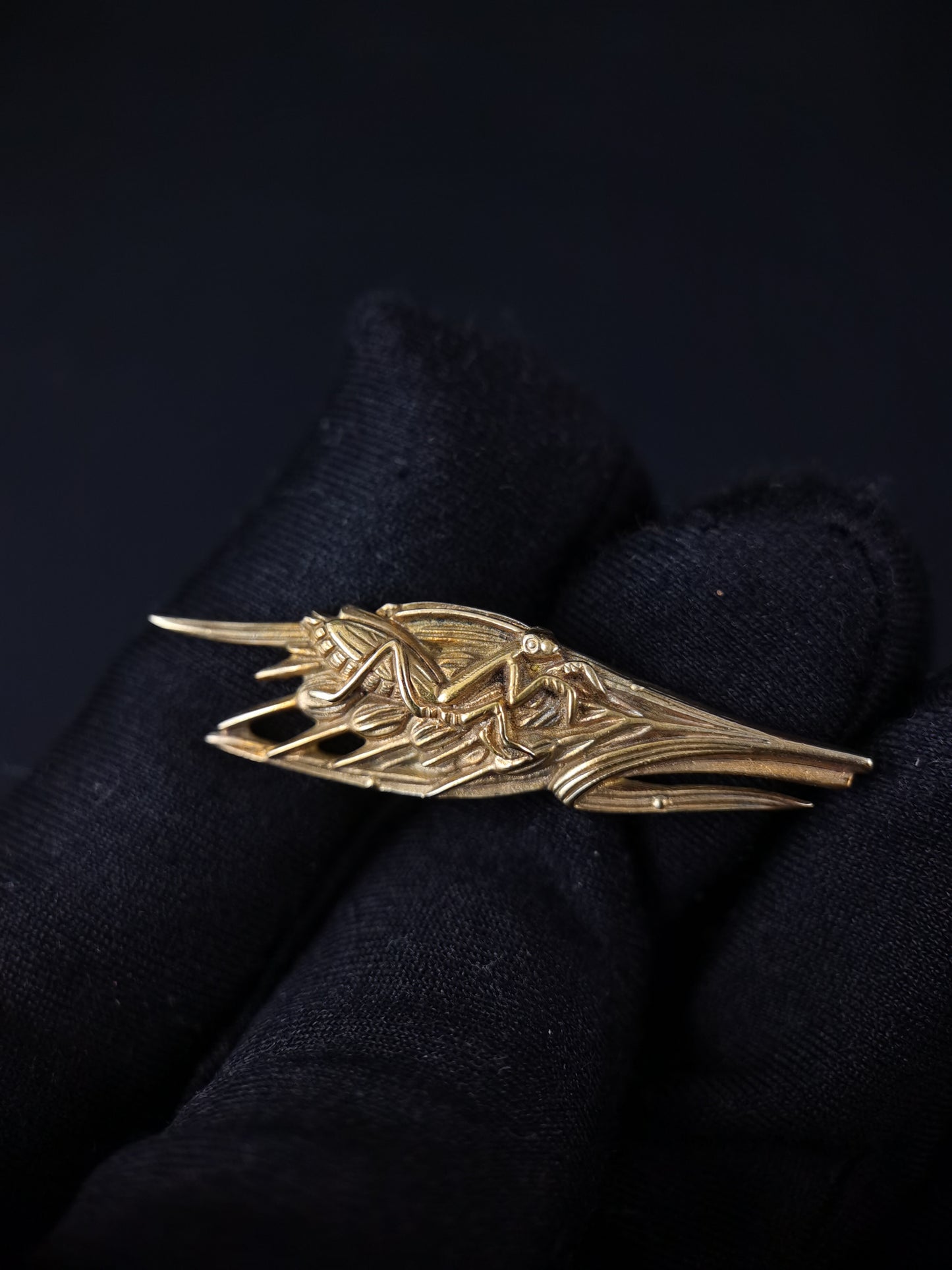 Japanese Type Wheat ear mantis Pattern Menuki for Katana wakziashi and Tanto, Y150