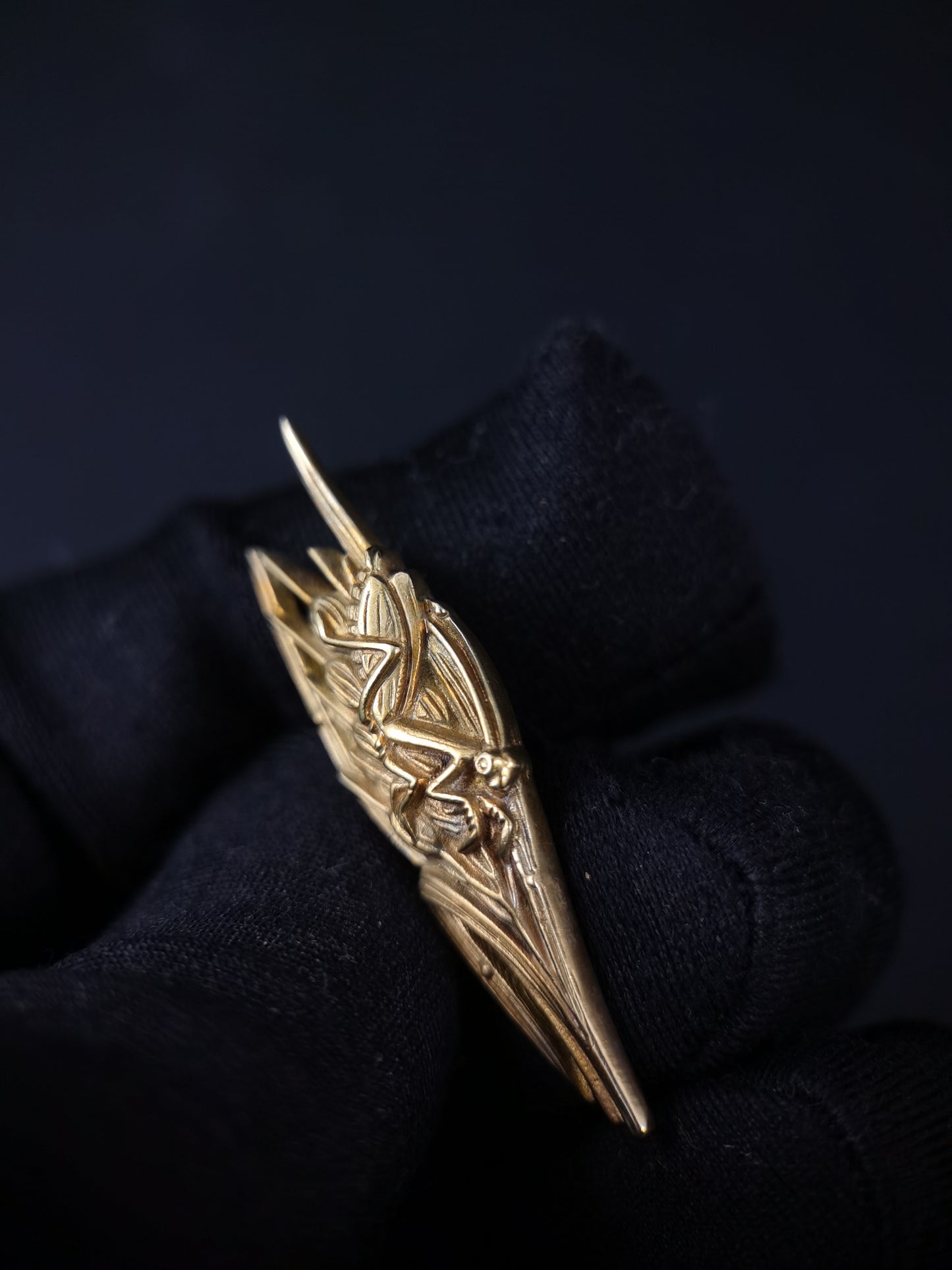 Japanese Type Wheat ear mantis Pattern Menuki for Katana wakziashi and Tanto, Y150