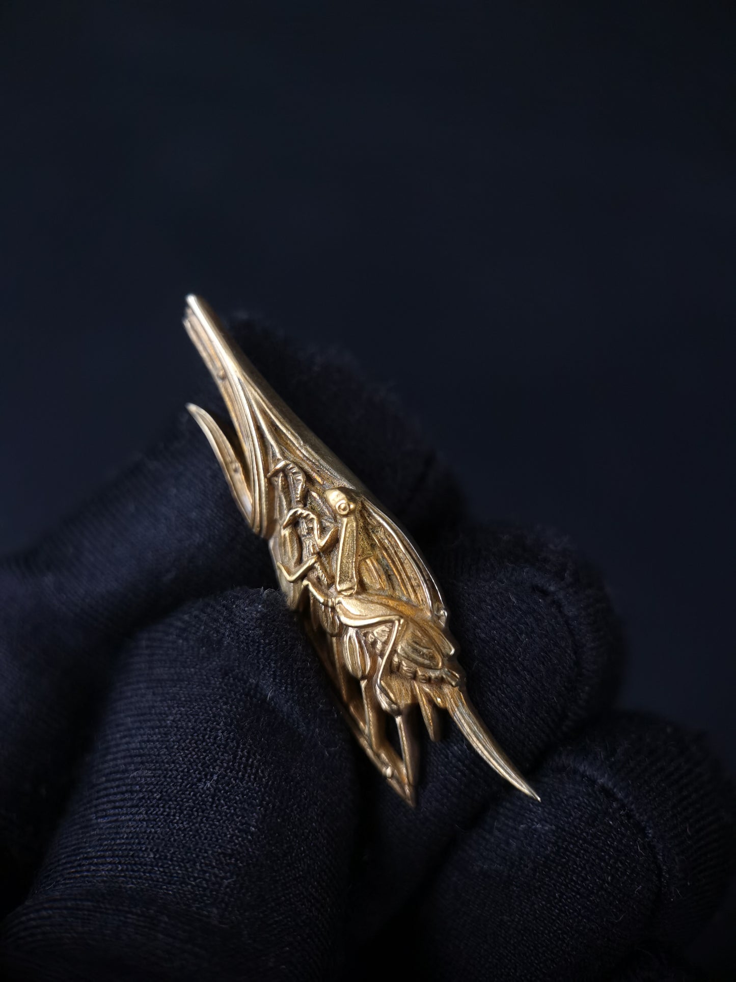 Japanese Type Wheat ear mantis Pattern Menuki for Katana wakziashi and Tanto, Y150