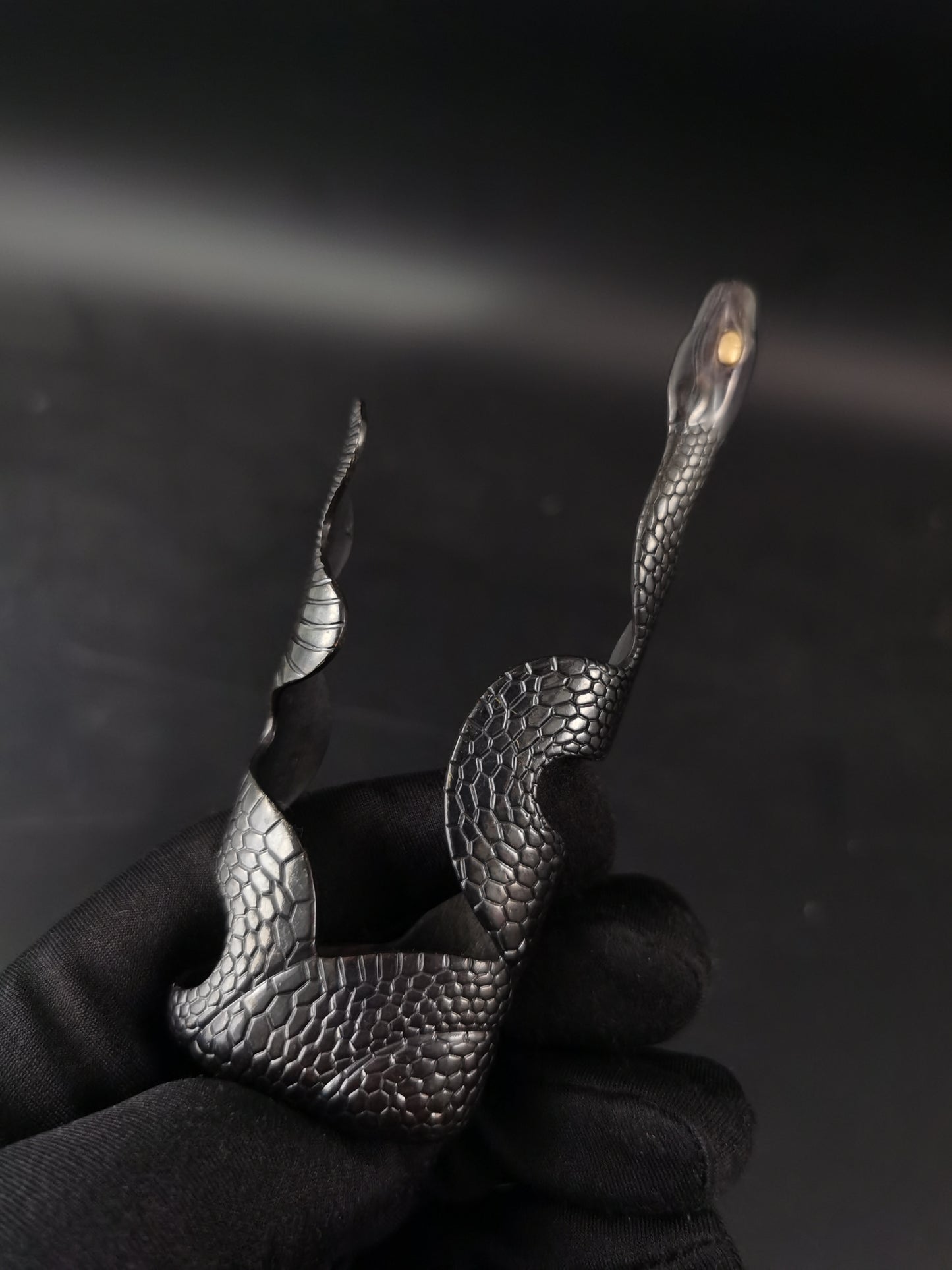 Japanese Type Big Snake Pattern Kojirii for Katana and Wakziashi Y185