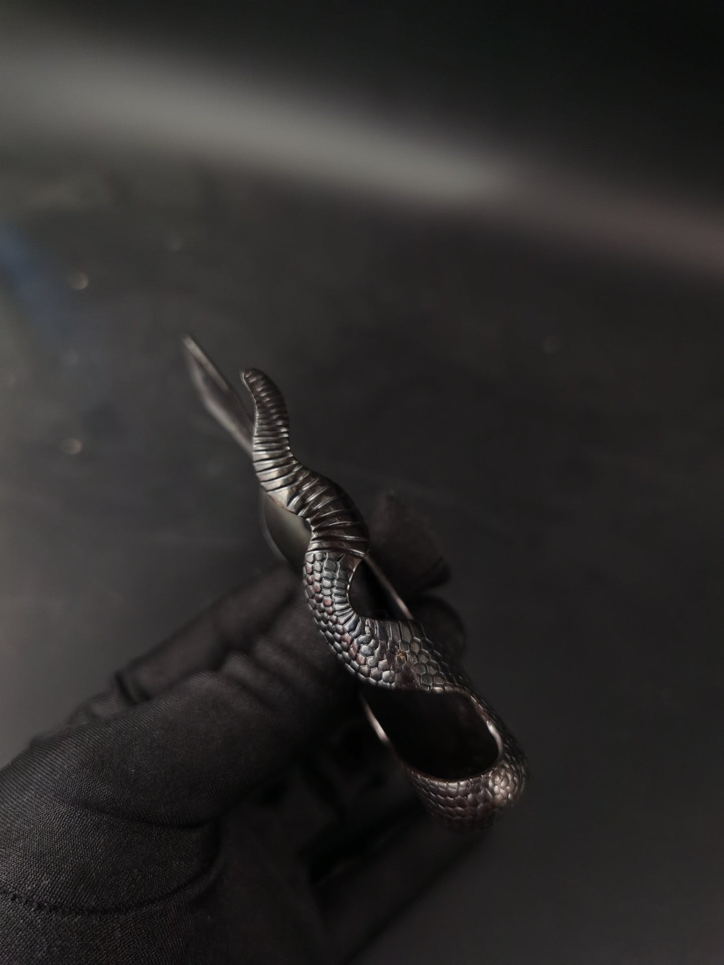 Japanese Type Big Snake Pattern Kojirii for Katana and Wakziashi Y185