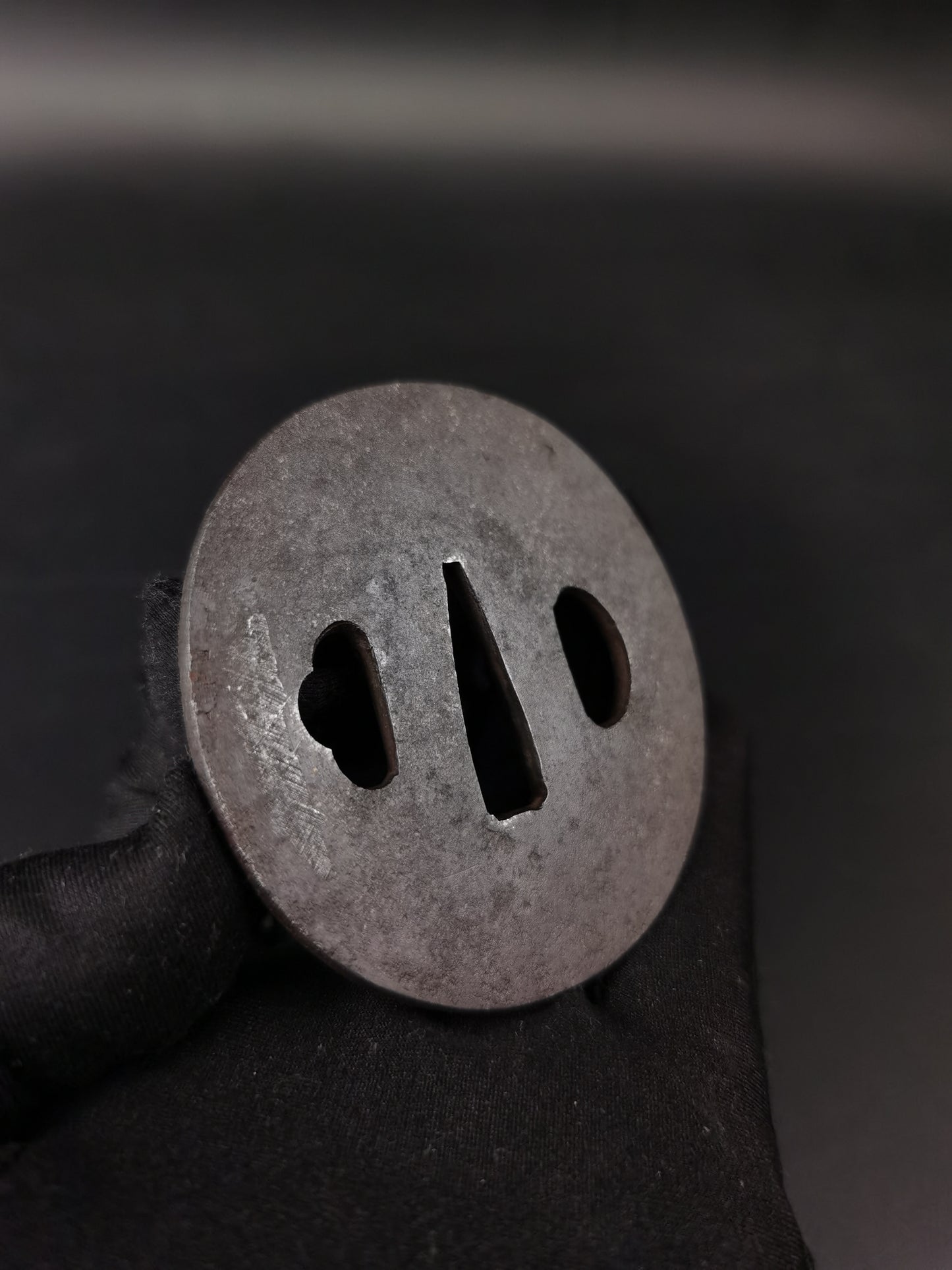 Japanese Type ovalifolium  Pattern Tsuba for Wakziashi and Tanto Edo Period Antique A292