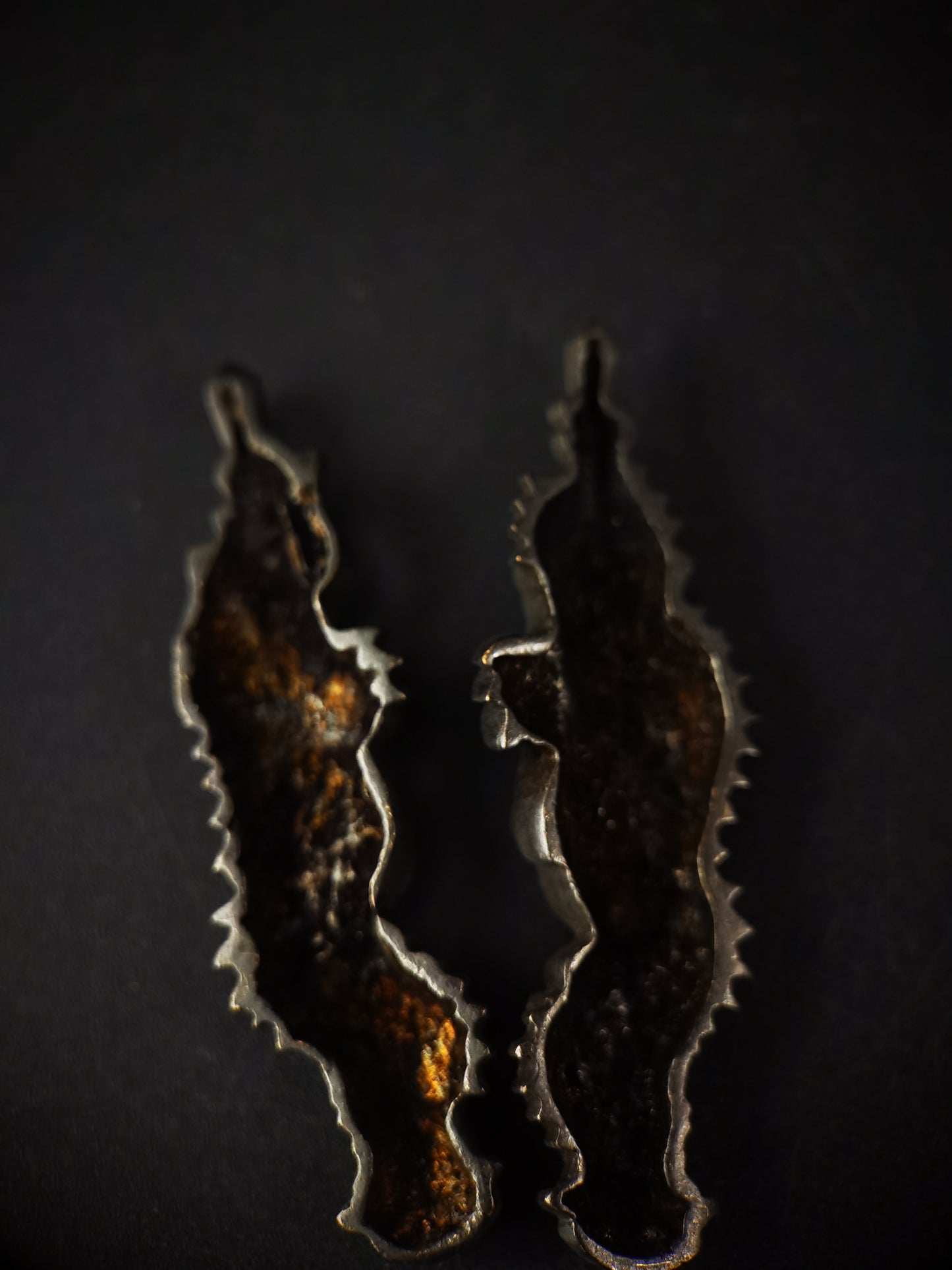Japanese Type Black Kurikara Dragon Menuki for Katana and wakziashi Y009