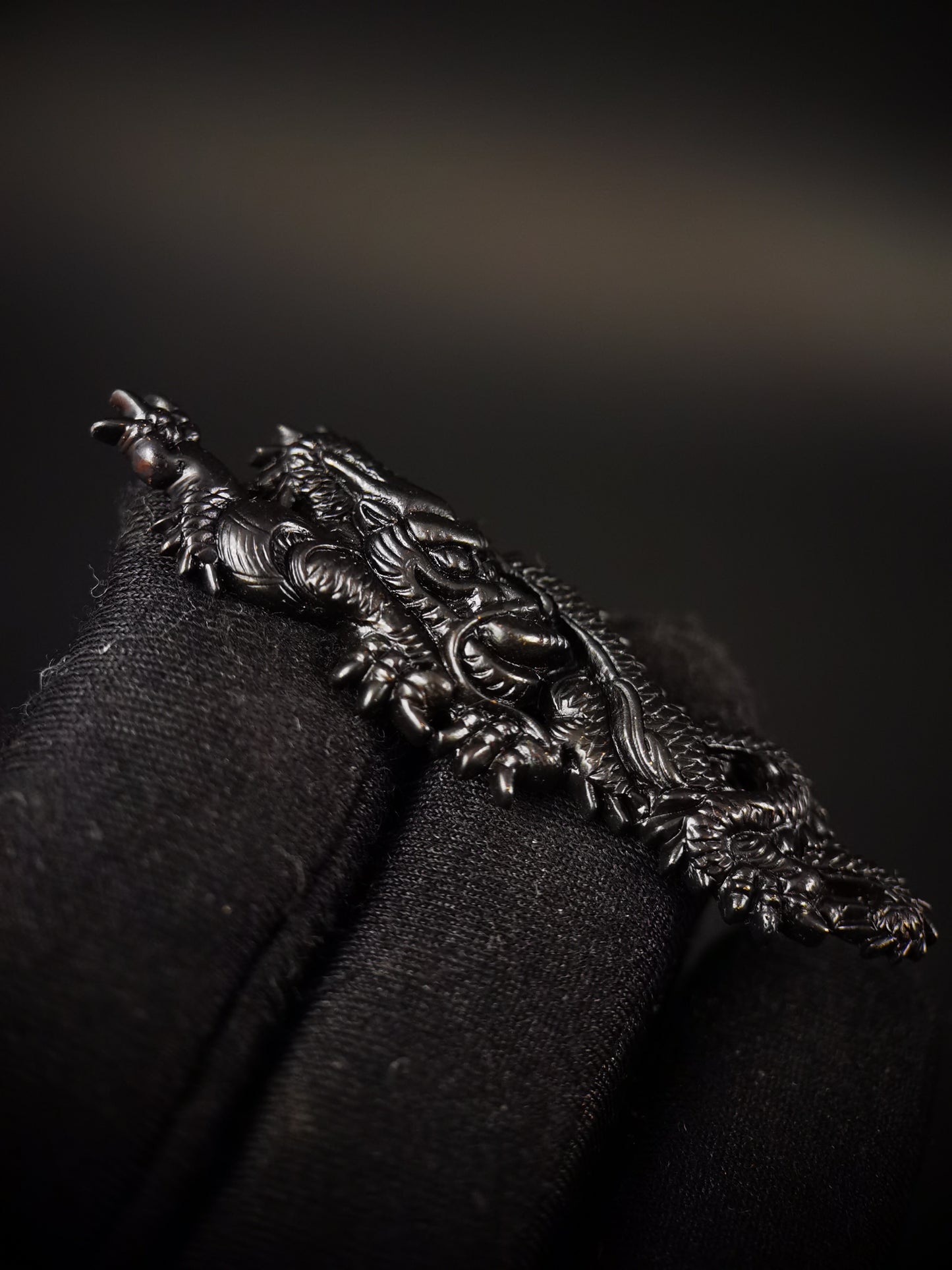Japanese Type Big black Dragon Menuki for Katana and wakziashi Y011