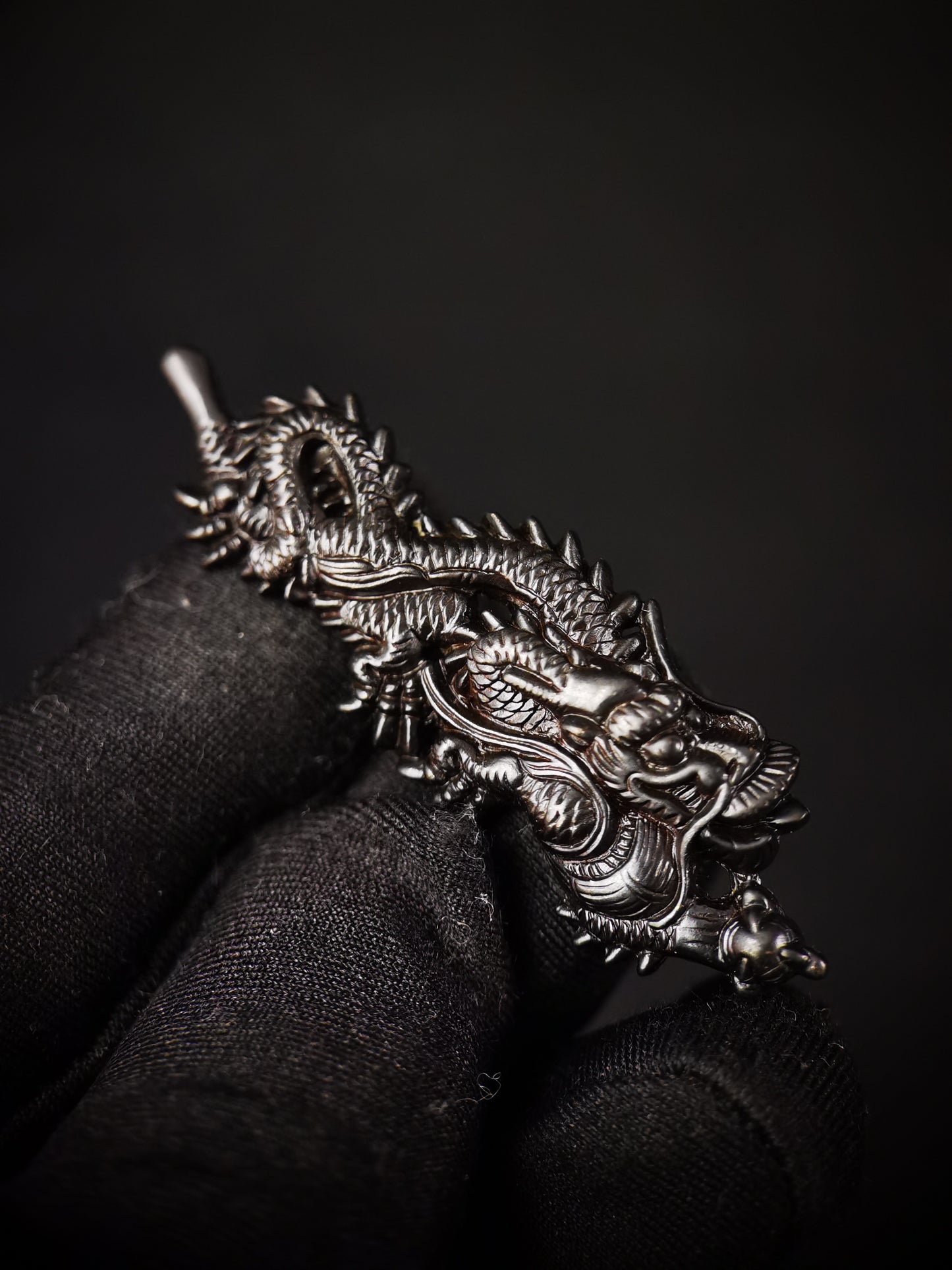 Japanese Type Big black Dragon Menuki for Katana and wakziashi Y011
