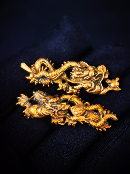 Japanese Type Menuki for wakziashi Big golden dragon Y004