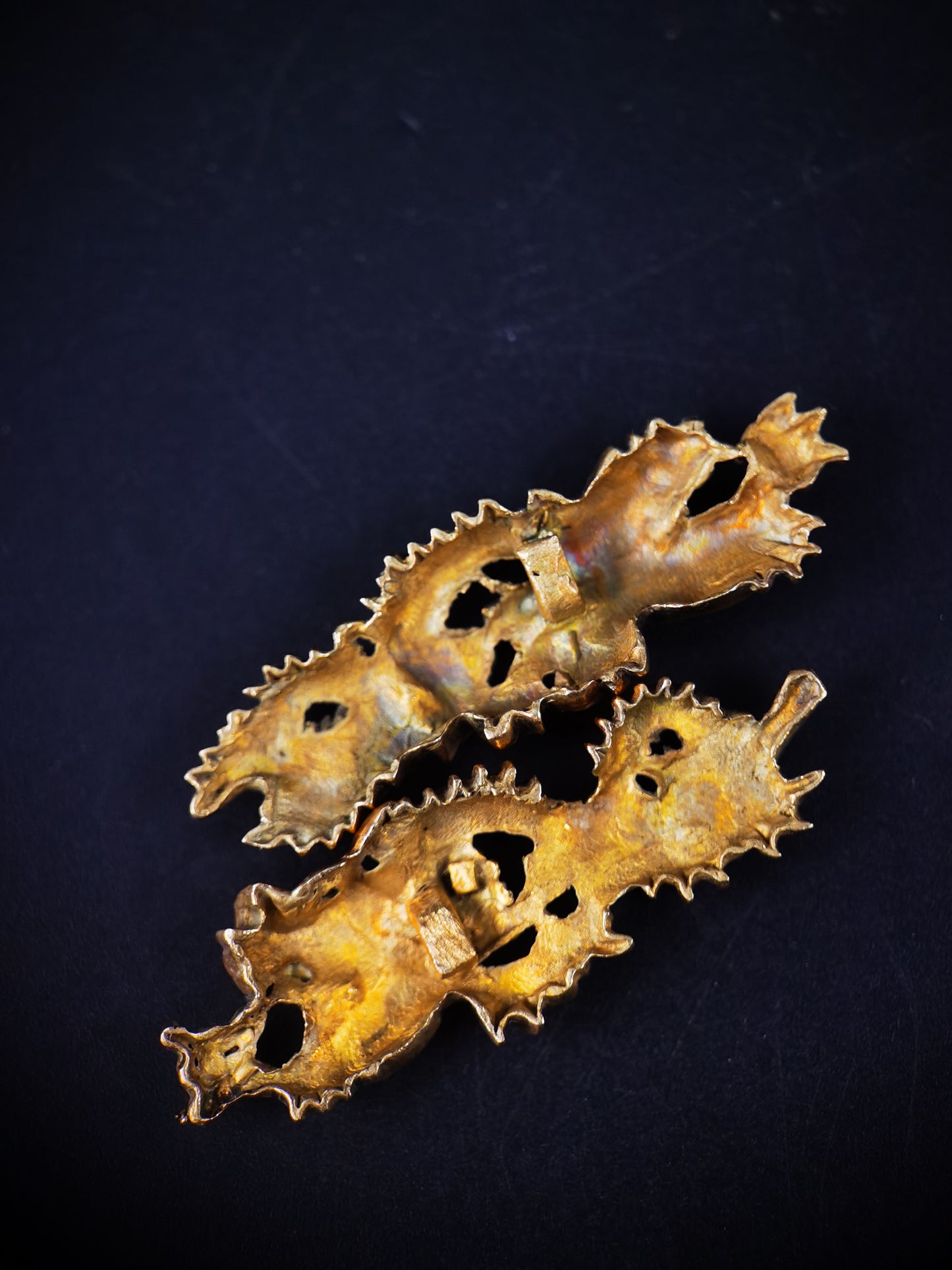 Japanese Type Menuki for wakziashi Big golden dragon Y004