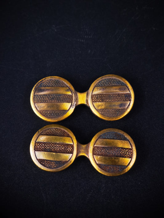 Japanese Duplex Family Crest Menuki for Wakziashi and Tanto Edo Period Antique C110