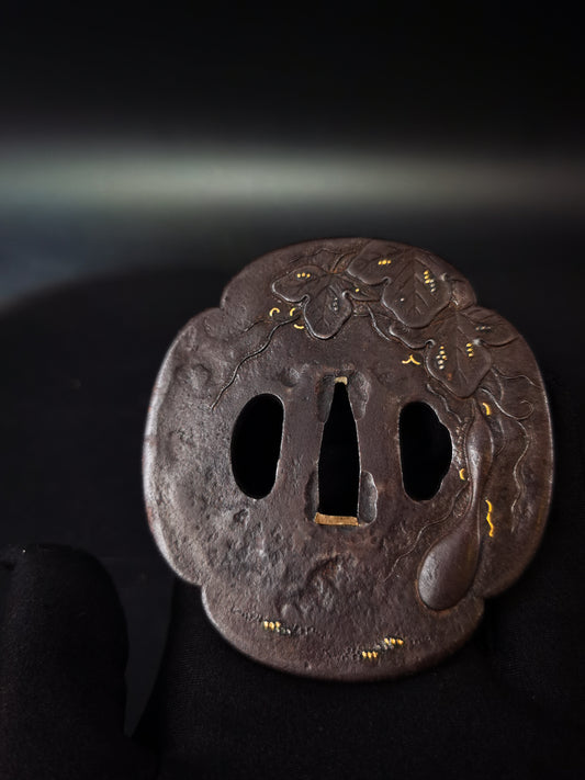 Japanese Gourds and Vines Pattern Tsuba for Katana and Wakziashi Edo Period Antique A311