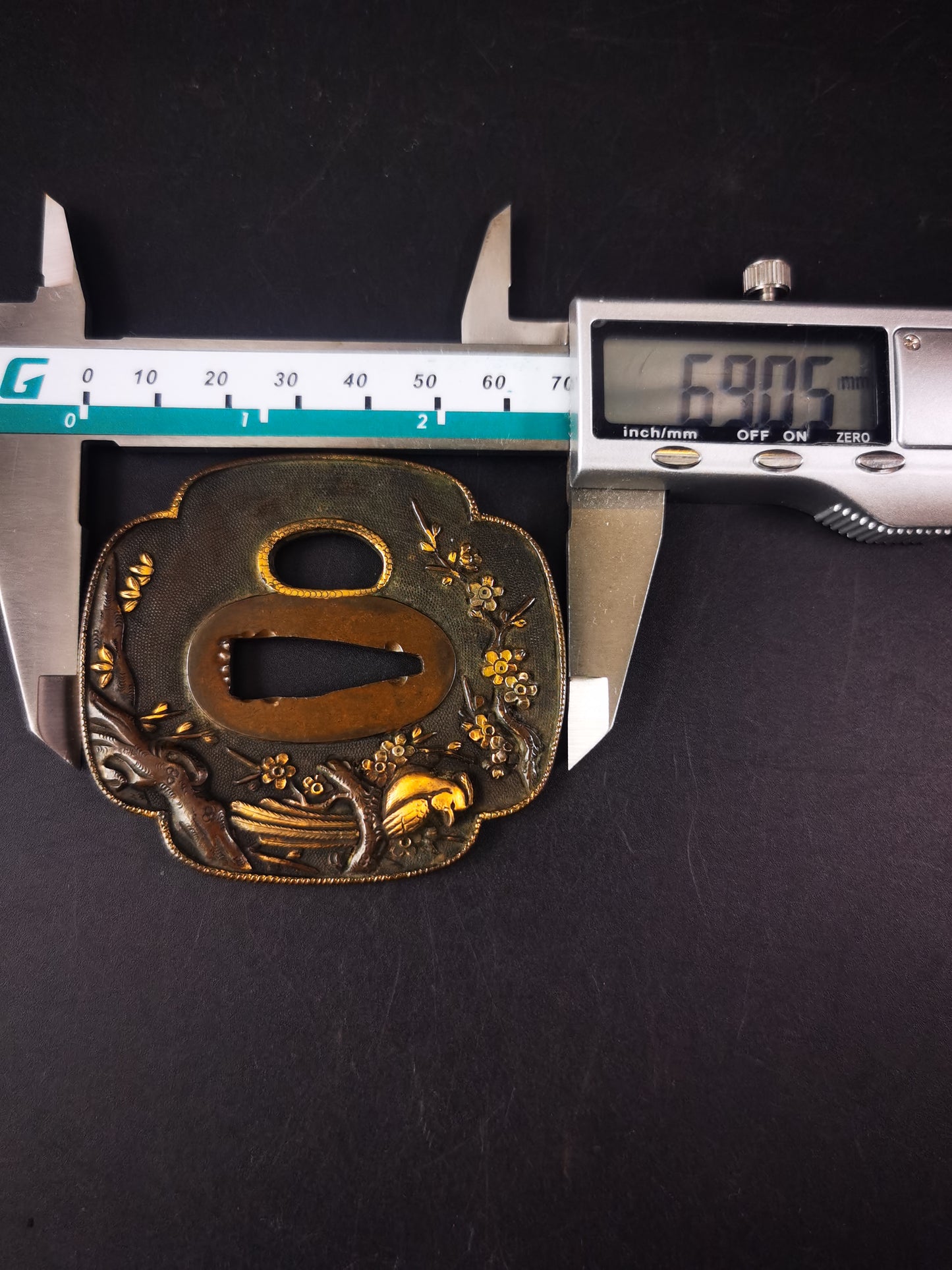 Japanese Phoenix Perching on Ancient Plum Pattern Tsuba for wakziashi and tanto Edo period antique A314