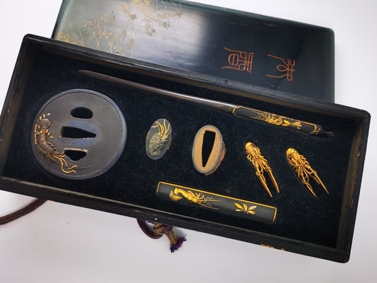 Japanese Lobster Pattern Mtching Set for Katana and Wakziashi Edo Period Antique E012