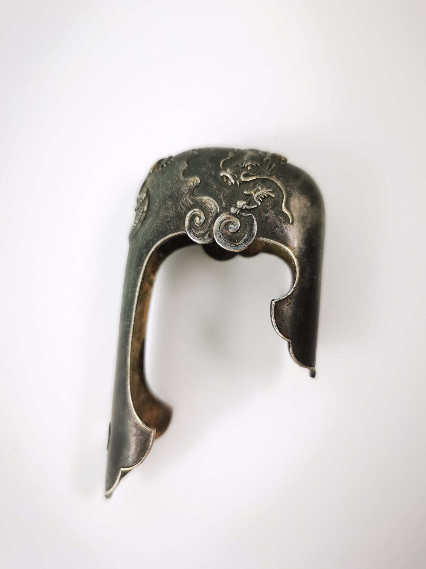Japanese Pure Silver Cloud Dragon Pattern Kojiri for Katana Wakziashi Edo Period Antique I022
