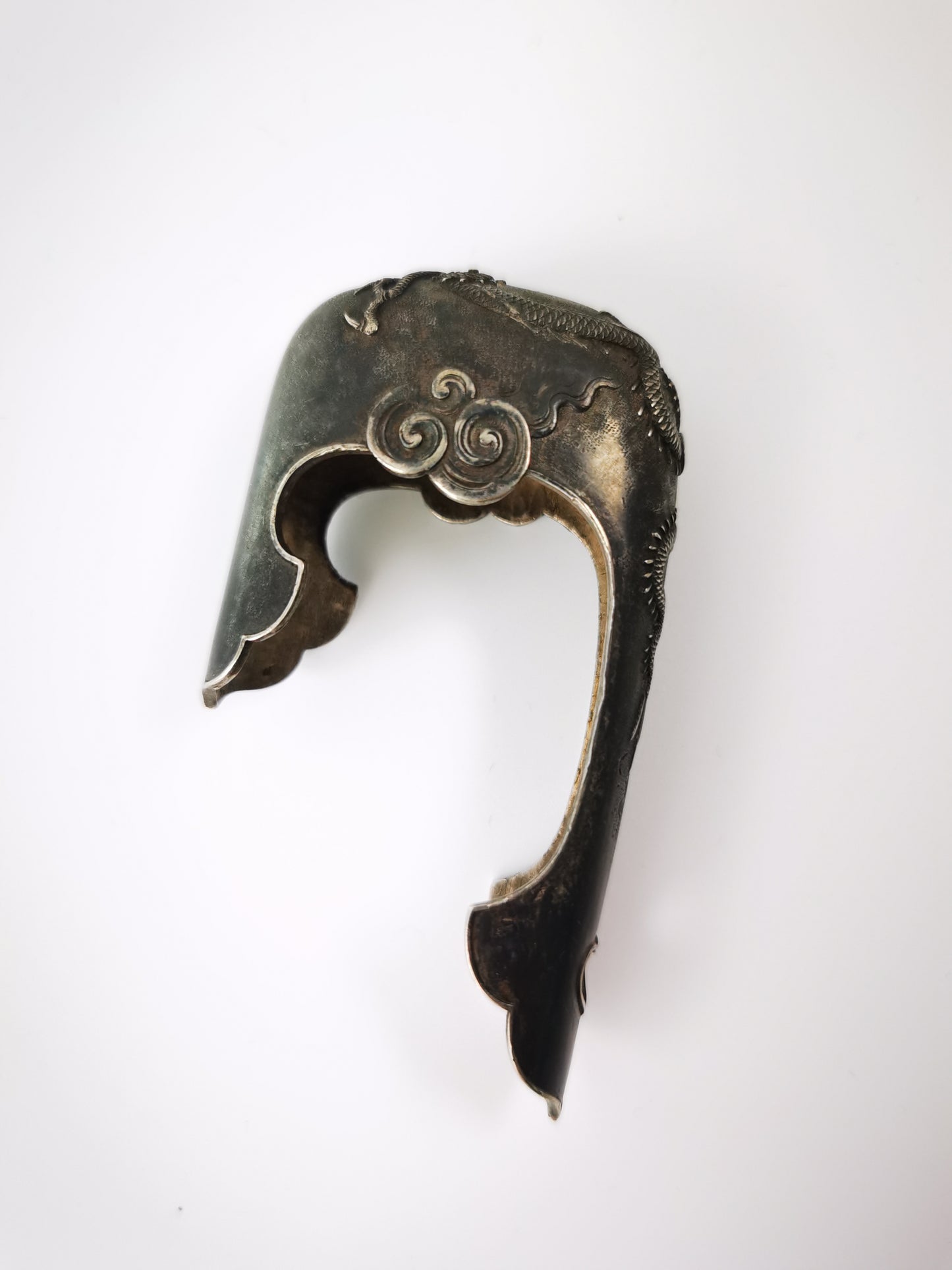 Japanese Pure Silver Cloud Dragon Pattern Kojiri for Katana Wakziashi Edo Period Antique I022