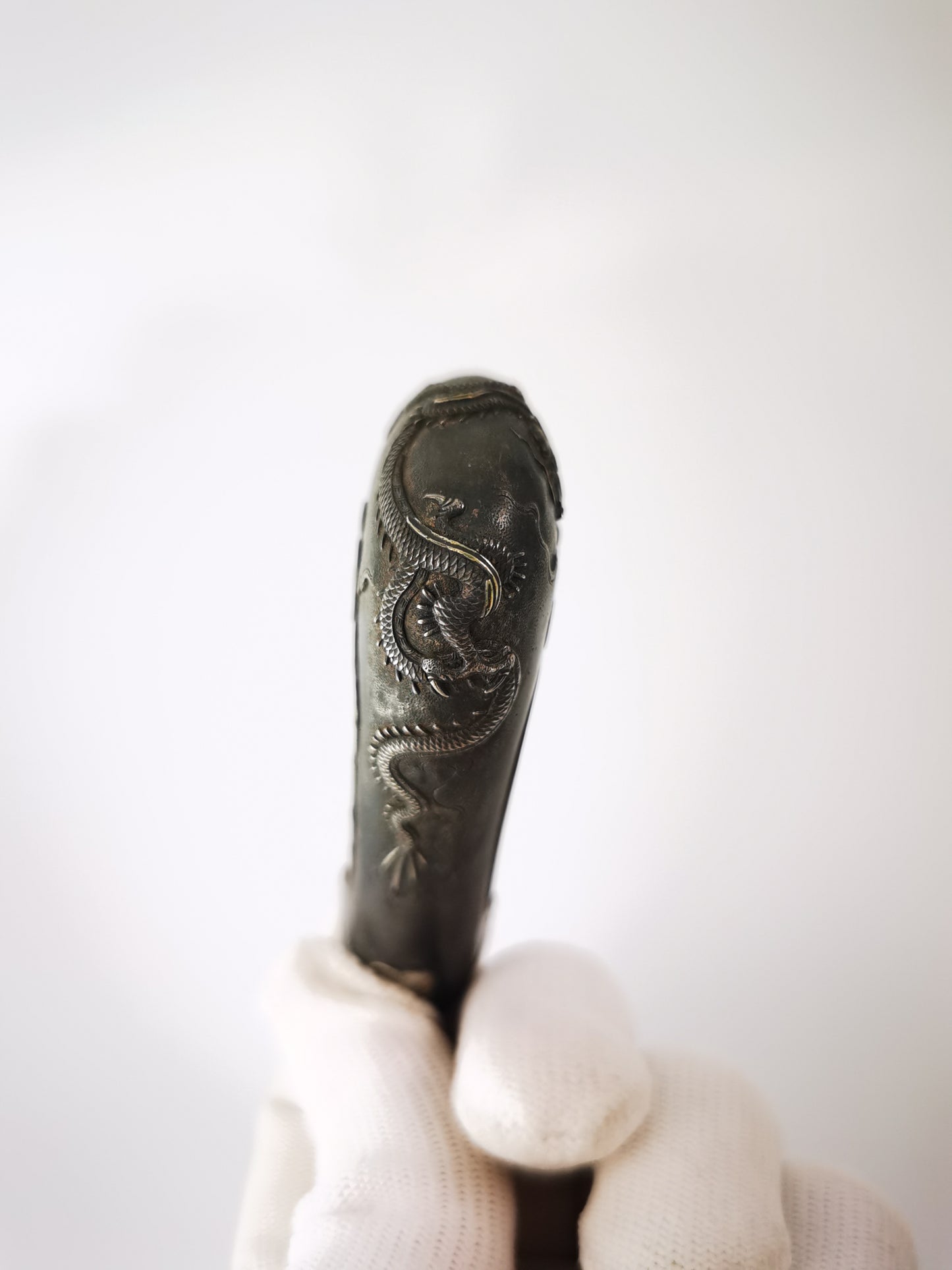 Japanese Pure Silver Cloud Dragon Pattern Kojiri for Katana Wakziashi Edo Period Antique I022