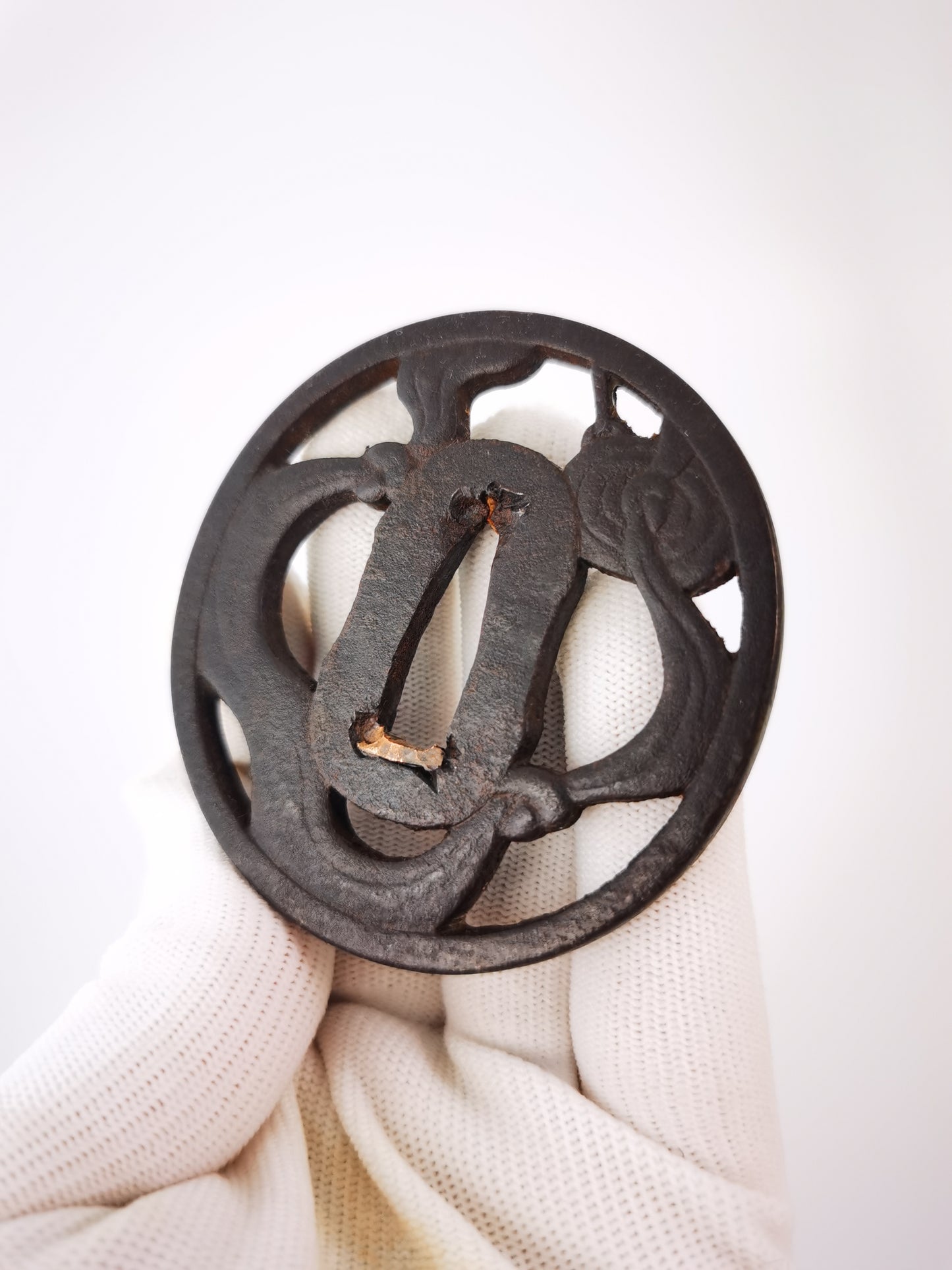 Japanese Flying Silk Ribbon Pattern Tsuba for Katana Wakziashi Edo Period Antique A322