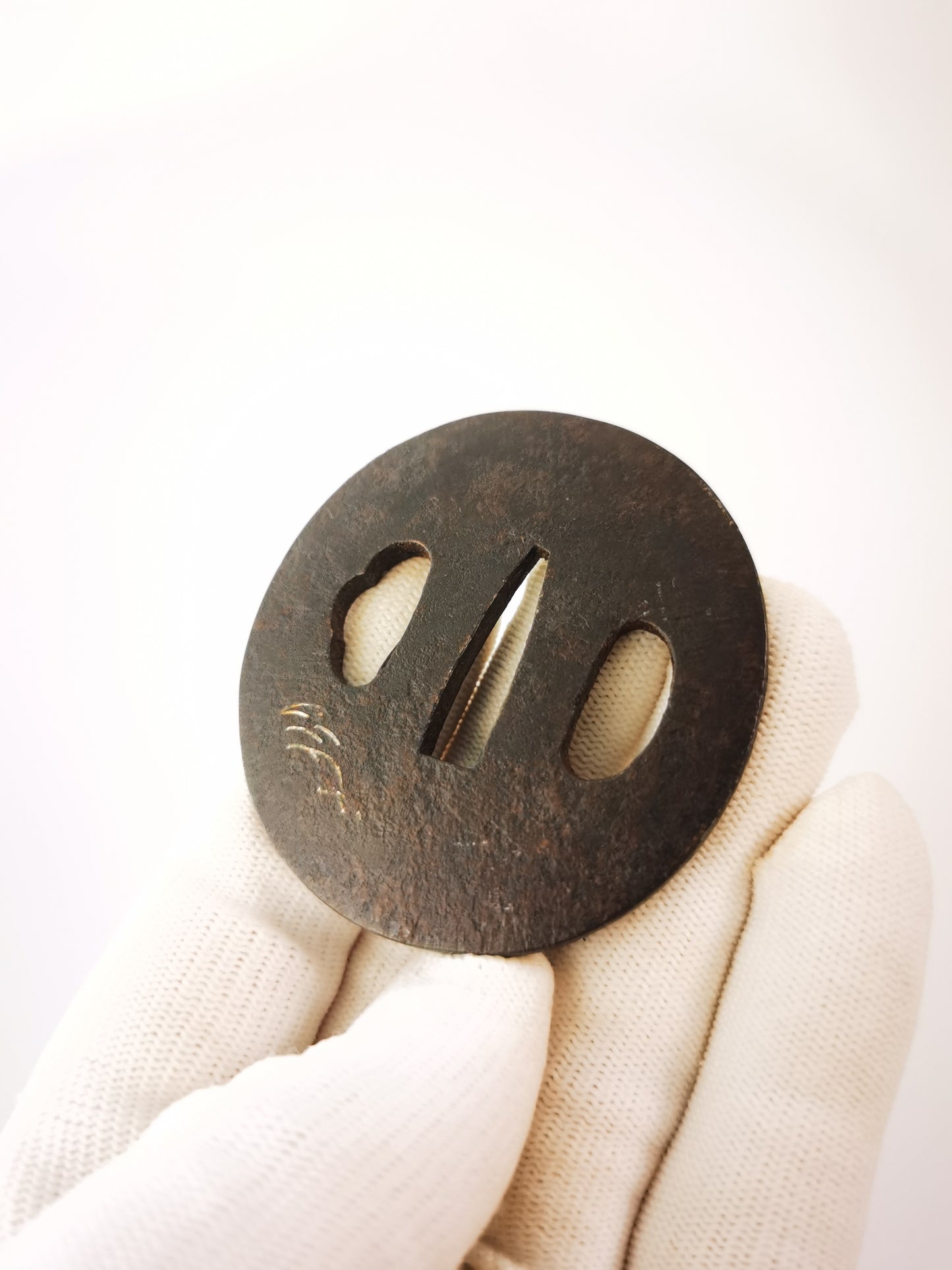 Japanese Reeds and Bell Cricket Patterm Tsuba for Wakziashi Tanto Edo Period Antique A328