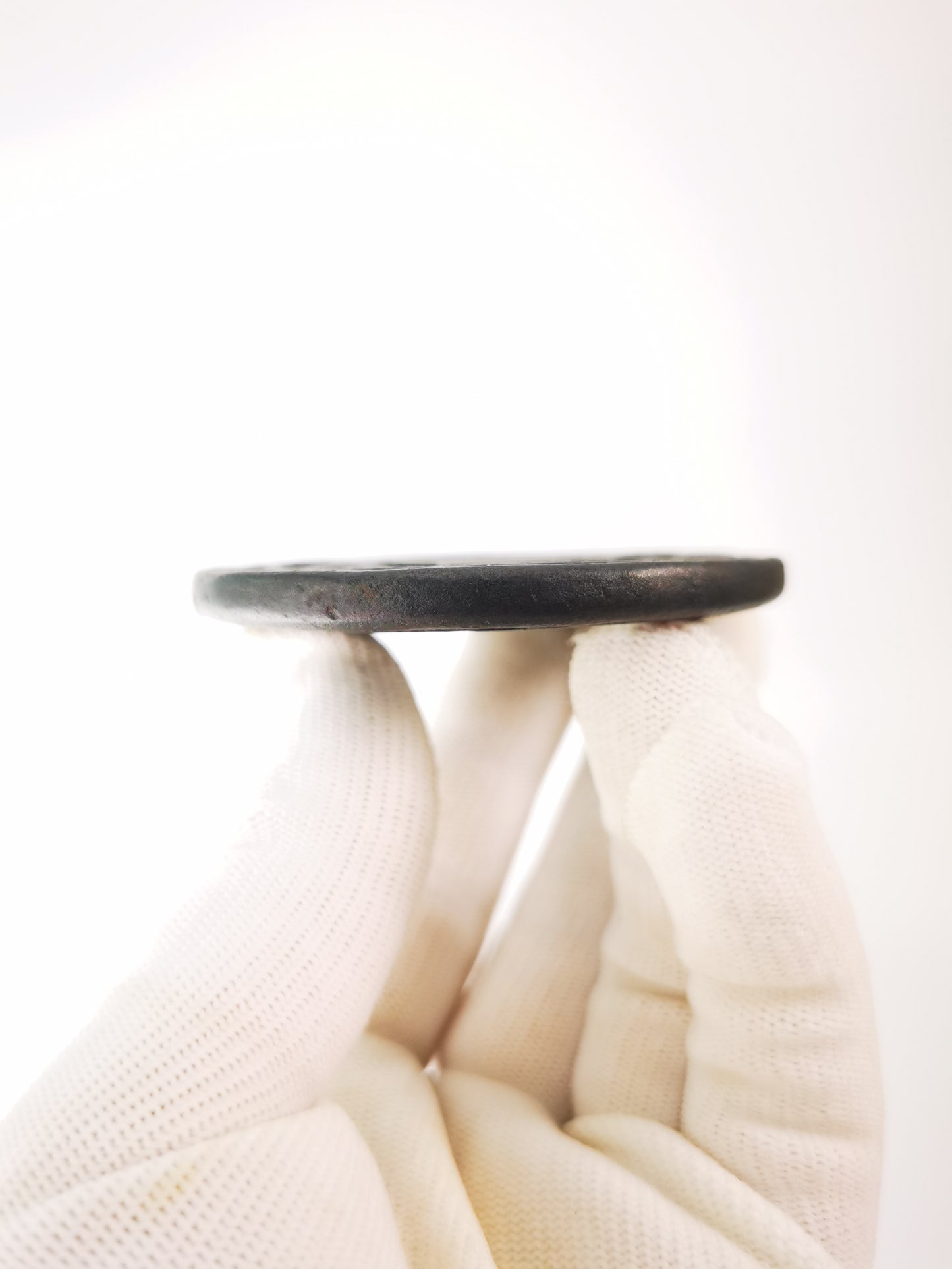 Japanese Double Tomoe Leaf Patterm Tsuba for Wakziashi Tanto Meiji Period Antique A329
