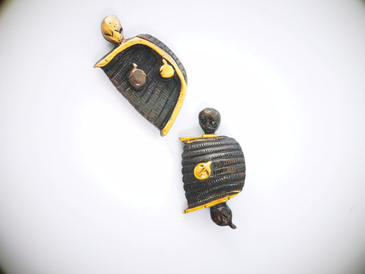 Japanese Winnowing Basket and Persimmon Pattern Menuki for Wakziashi Tanto Edo Period Antique C114