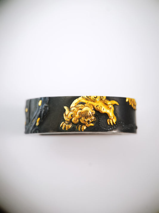 Japanese Chain-linked Lion Dog Pattern Single Fuchi for Katana Wakziashi Edo Period Antique F201