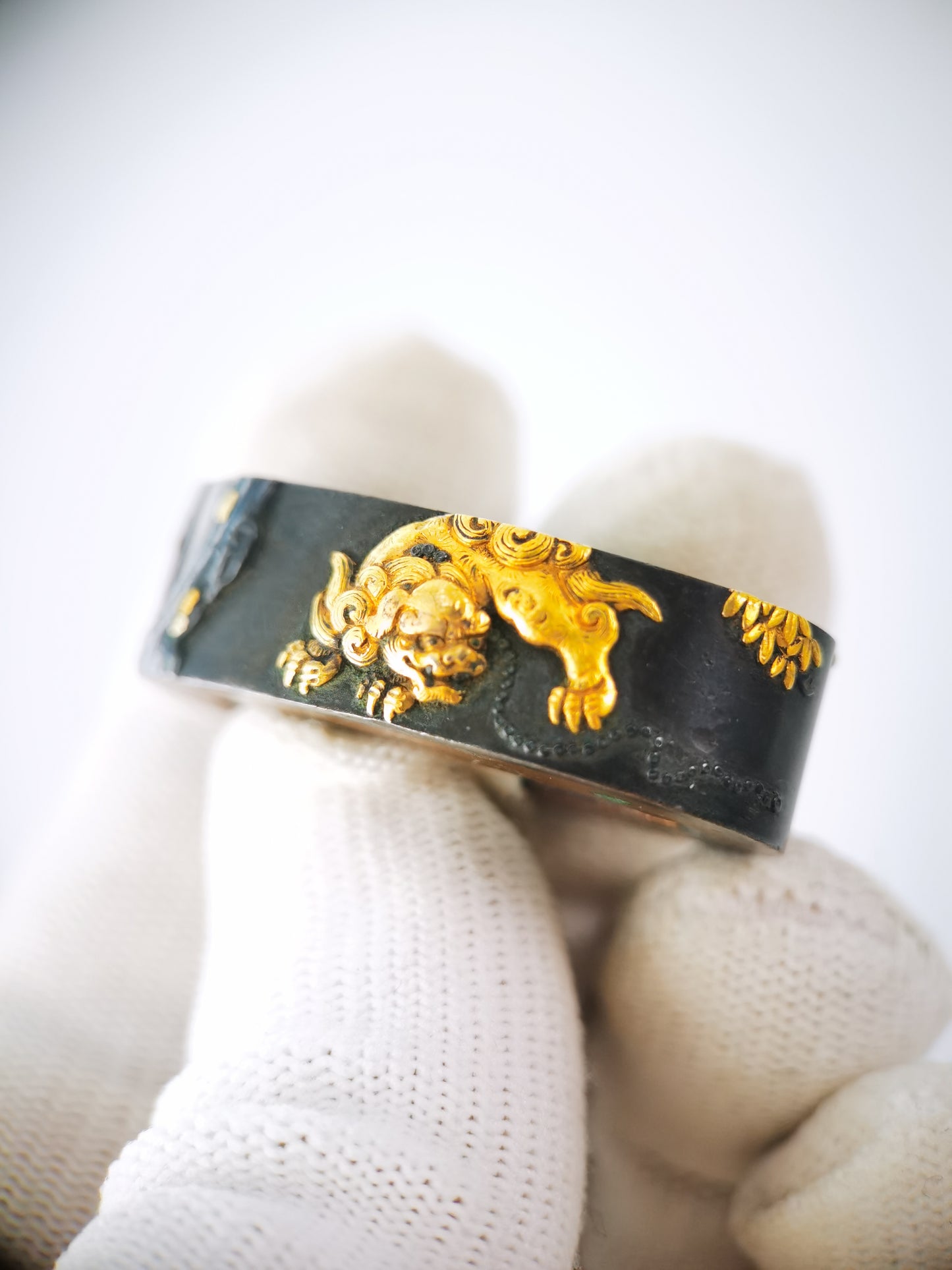 Japanese Chain-linked Lion Dog Pattern Single Fuchi for Katana Wakziashi Edo Period Antique F201