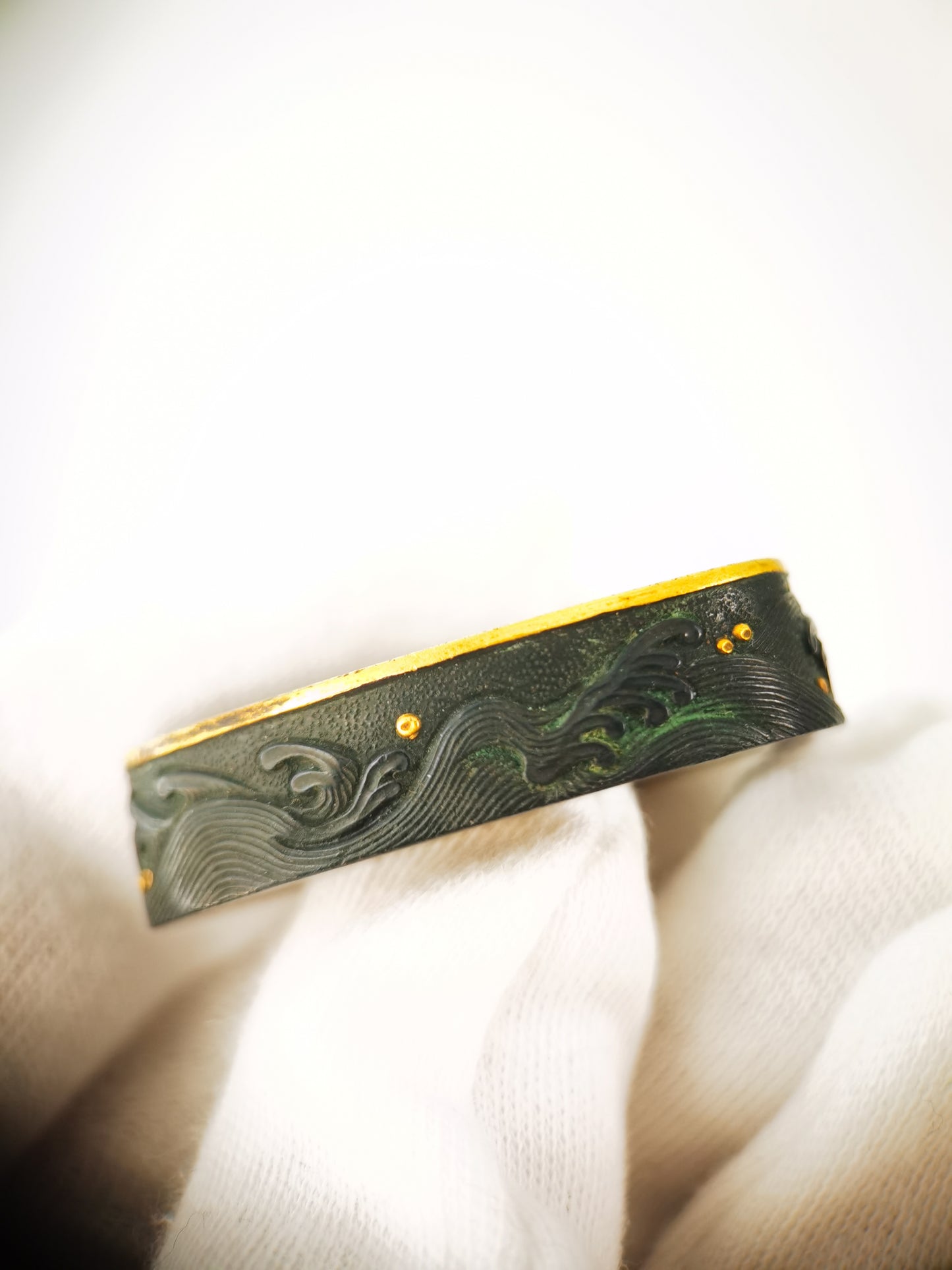 Japanese Wave Pattern Single Fuchi for Katana Wakziashi Edo Period Antique F210