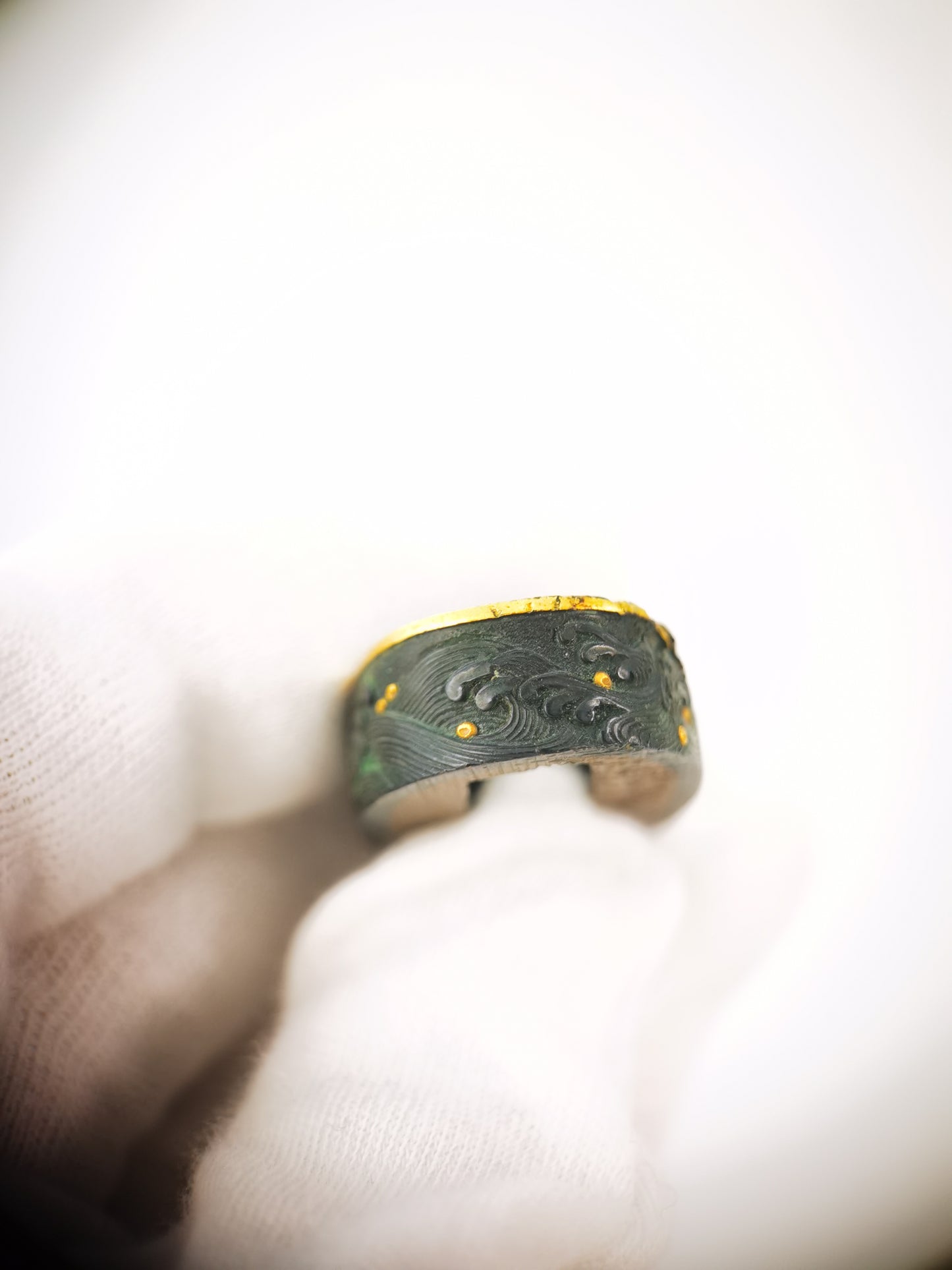 Japanese Wave Pattern Single Fuchi for Katana Wakziashi Edo Period Antique F210