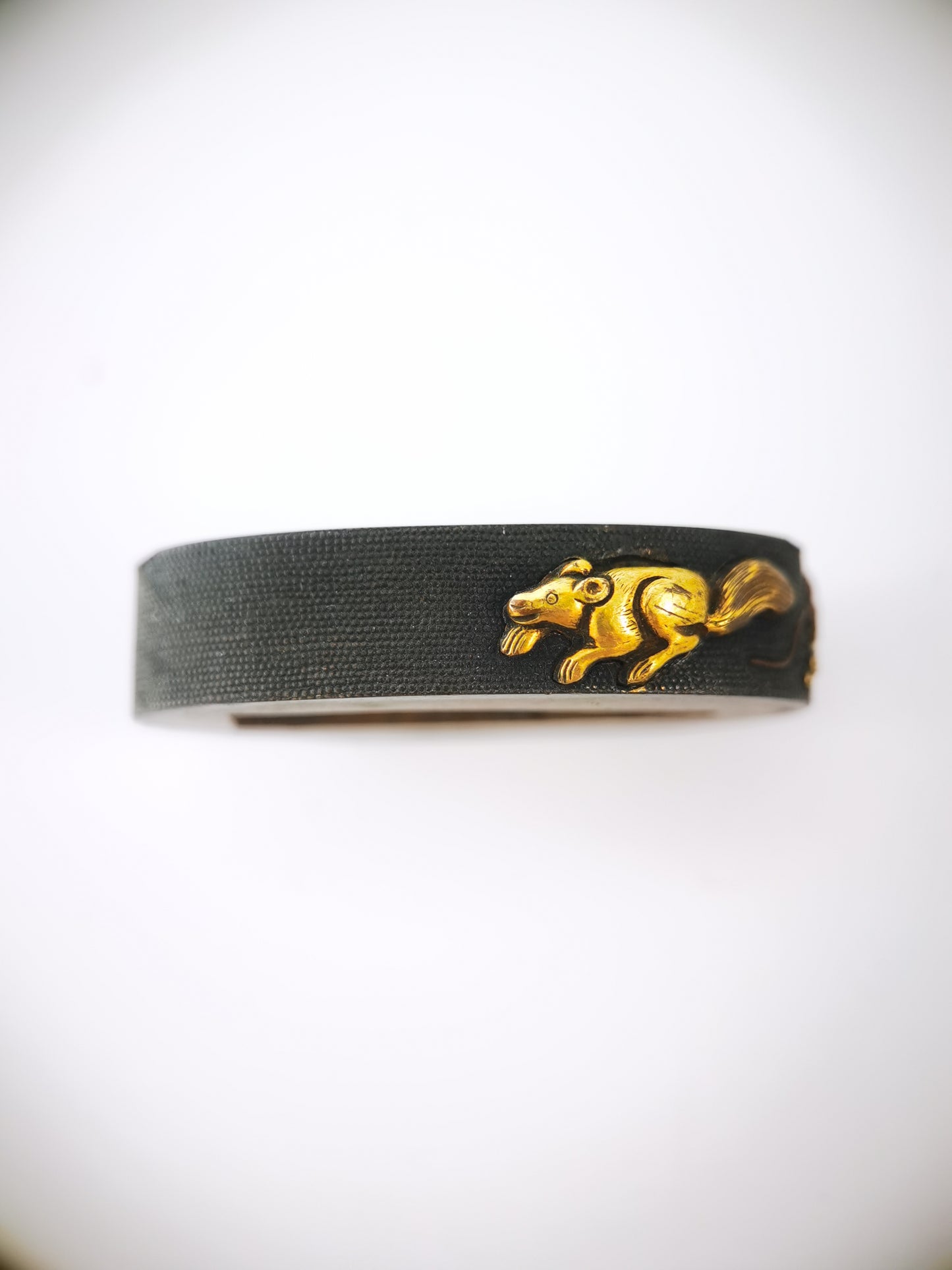Japanese Rat and Grape Pattern Single Fuchi for Katana Wakziashi Edo Period Antique F211