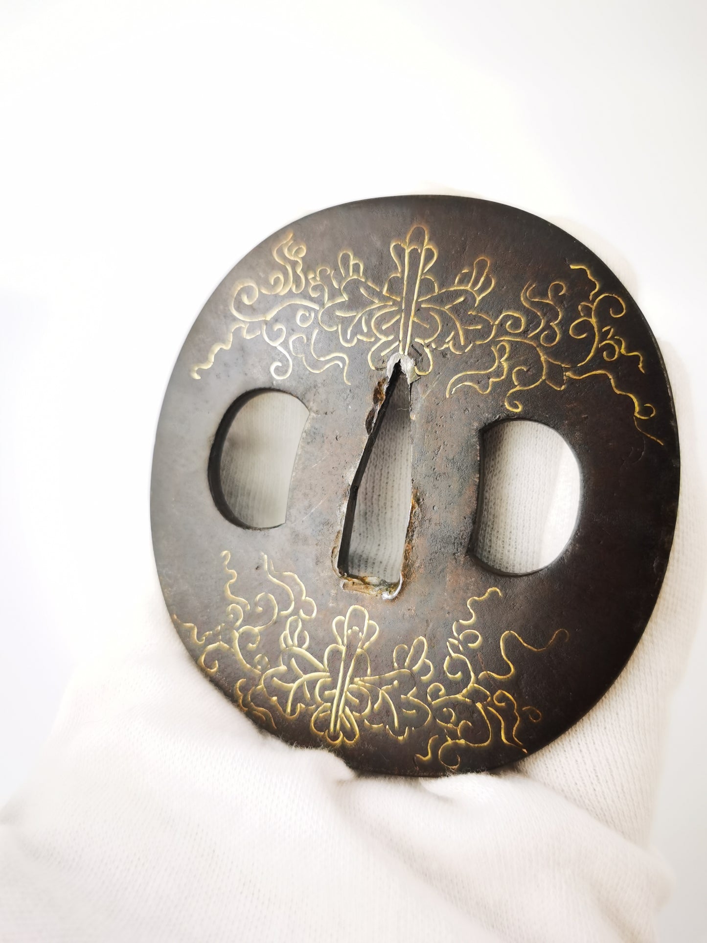 Japanese Gosan Kiri Crest Pattern Tsuba for  Katana Edo Period Antique A337