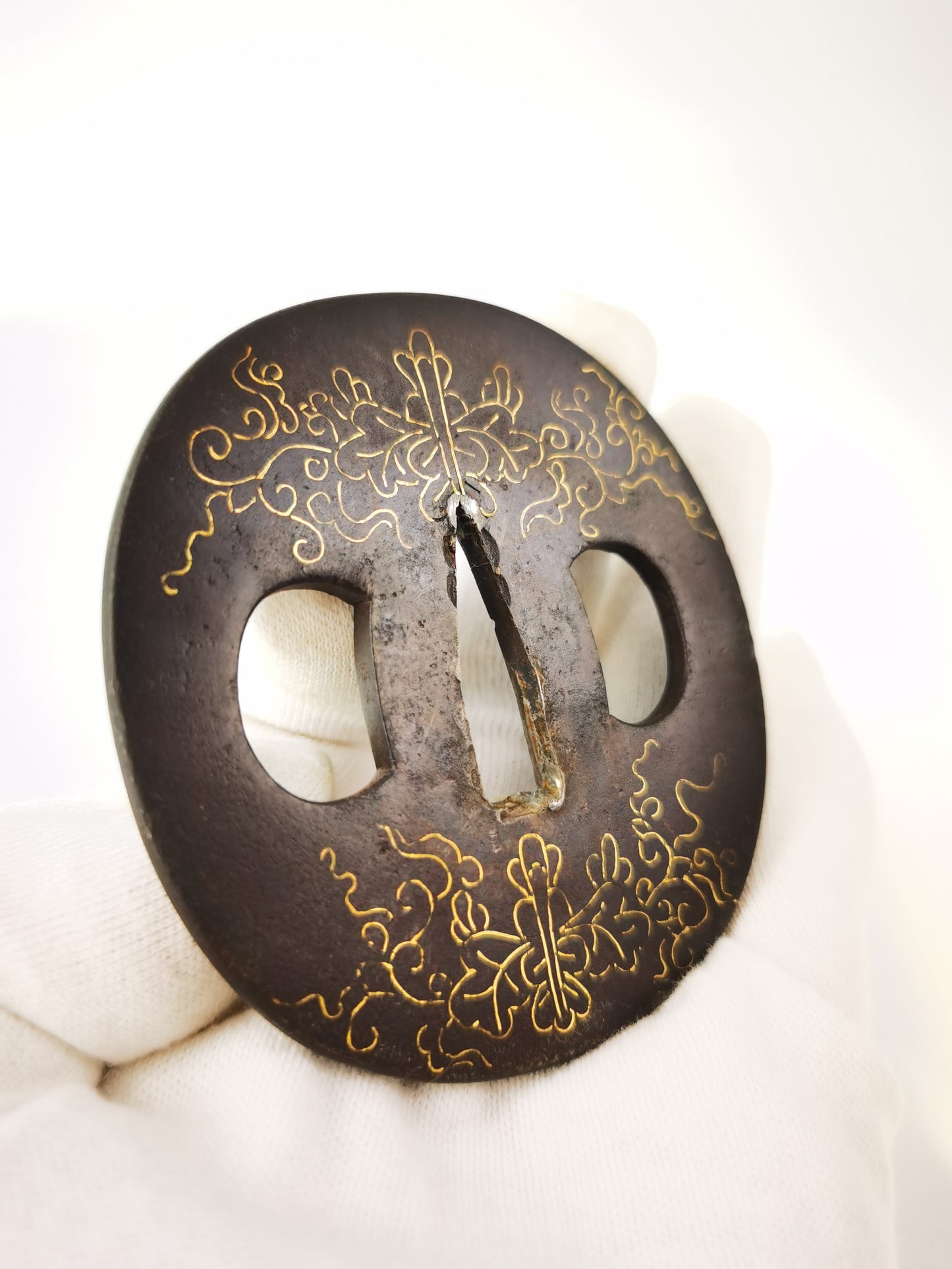 Japanese Gosan Kiri Crest Pattern Tsuba for  Katana Edo Period Antique A337