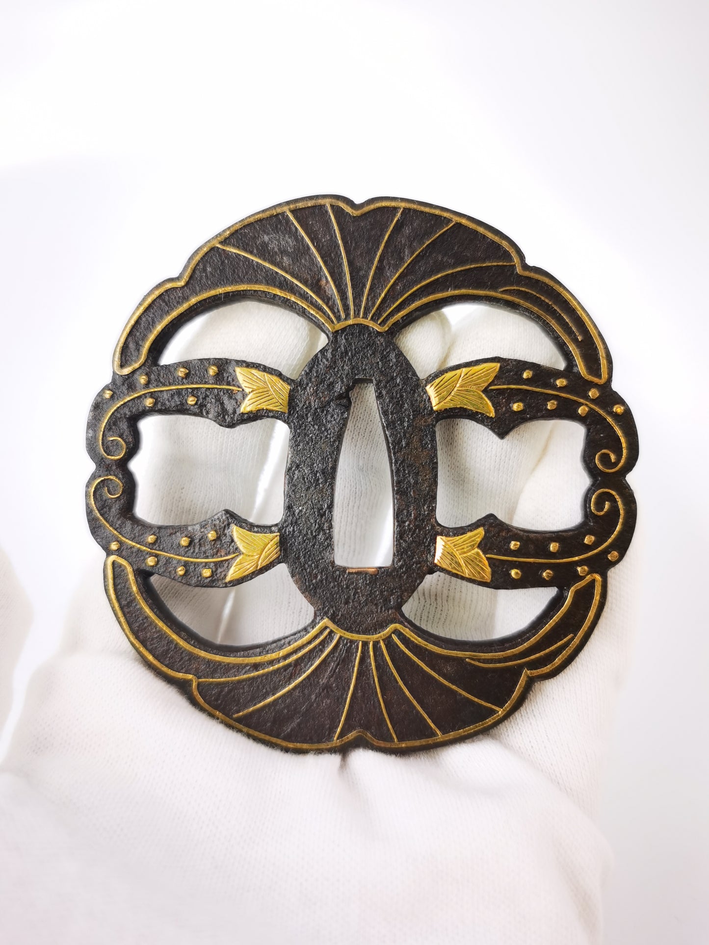Japanese Ginkgo leaf & flora Pattern Tsuba for  Katana Edo Period Antique A340