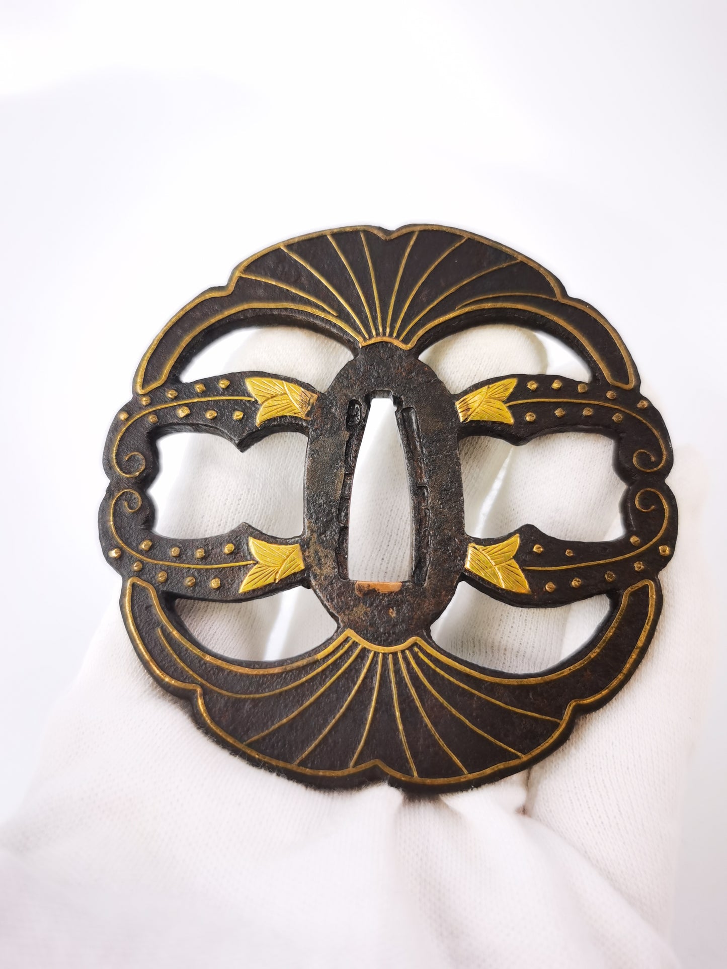 Japanese Ginkgo leaf & flora Pattern Tsuba for  Katana Edo Period Antique A340