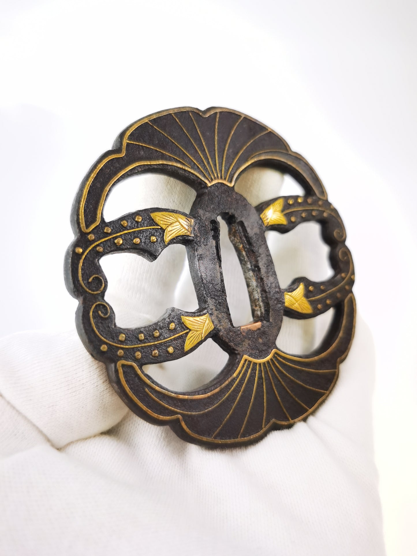 Japanese Ginkgo leaf & flora Pattern Tsuba for  Katana Edo Period Antique A340
