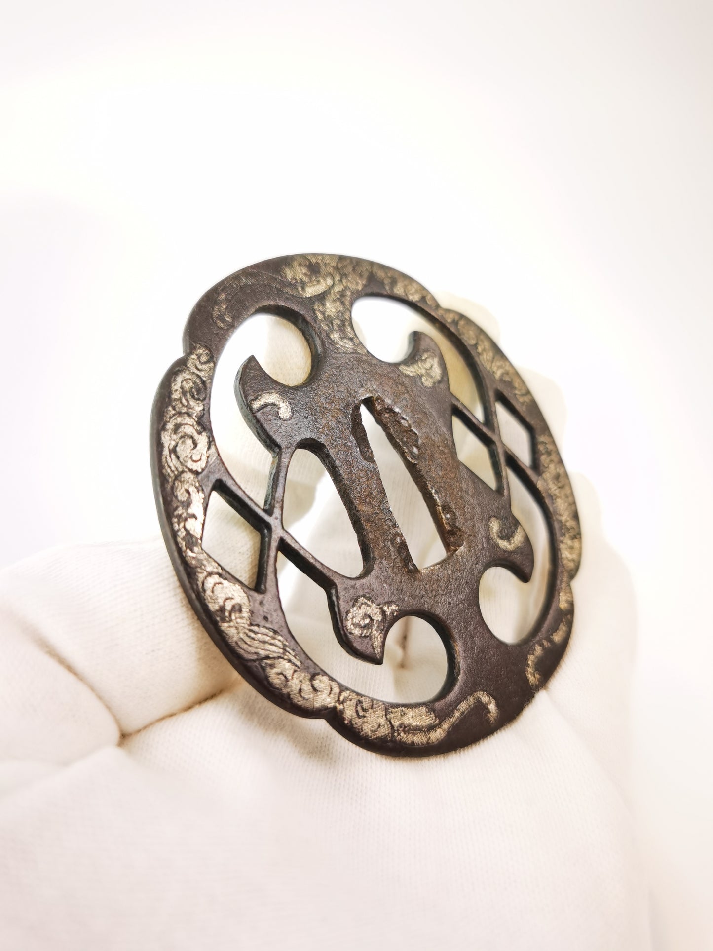 Japanese Cloud Dragon Pattern Tsuba for Katana Wakziashi Edo Period Antique A350