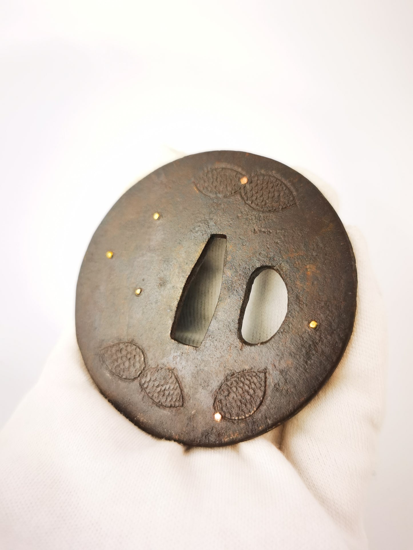 Japanese Pinecone Pattern Tsuba for  Katana Wakziashi Edo Period Antique A336