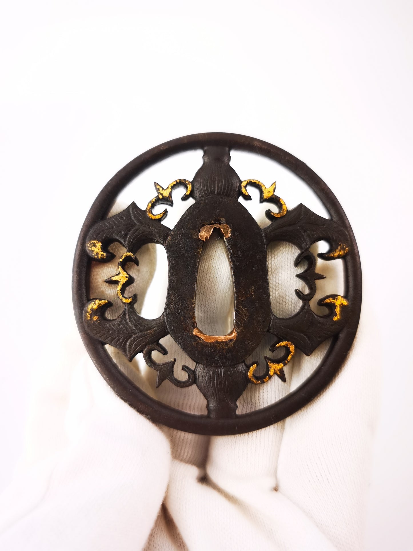 Japanese Flora Pattern Tsuba for  Katana Wakziashi Edo Period Antique A341